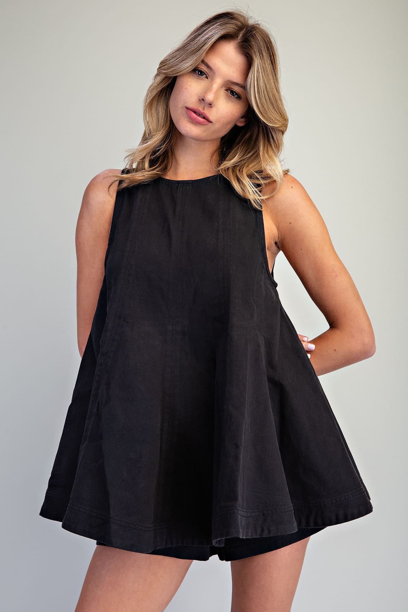 TH15675 - ASH BLACK