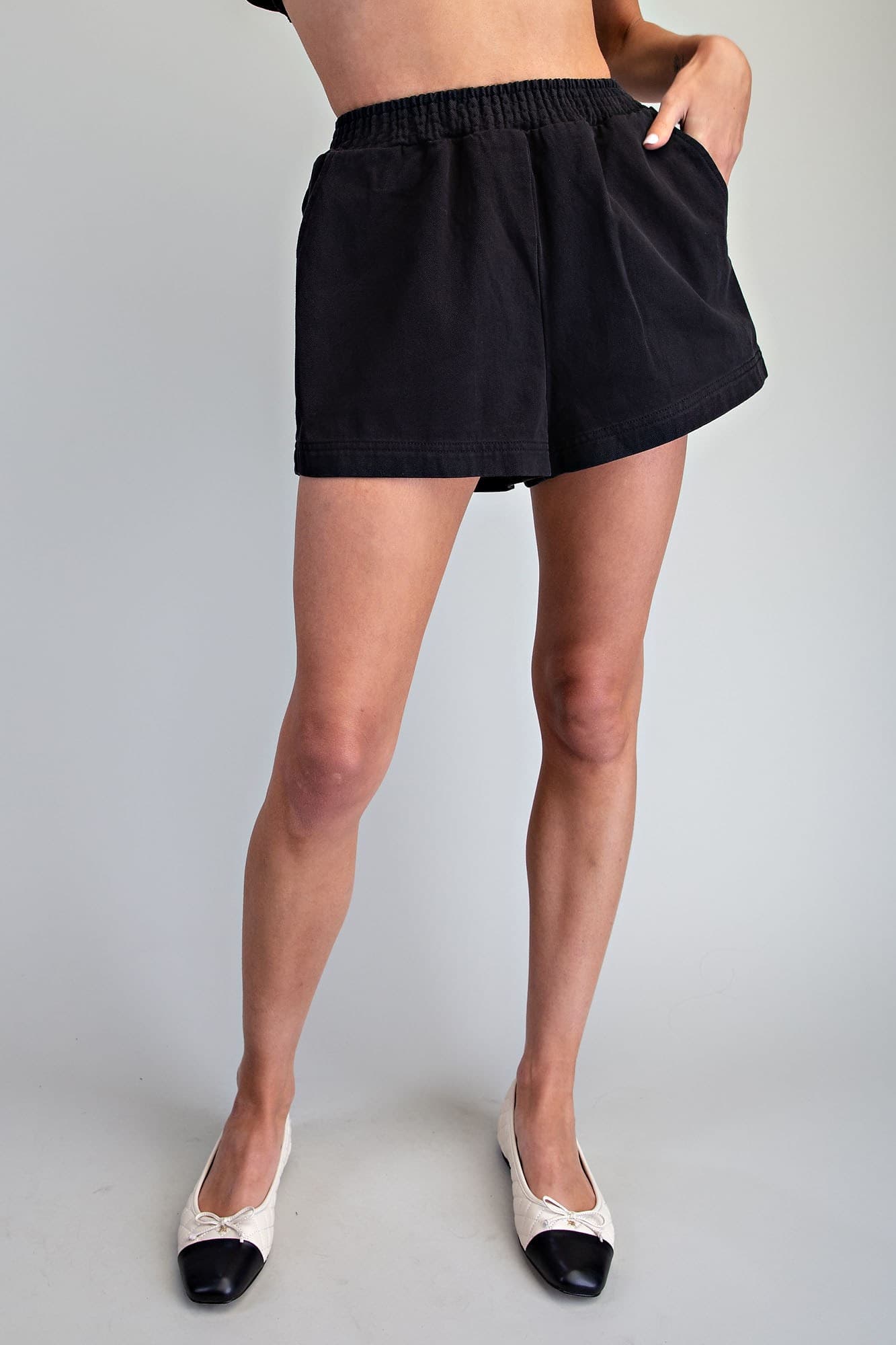 PH15676 - ASH BLACK