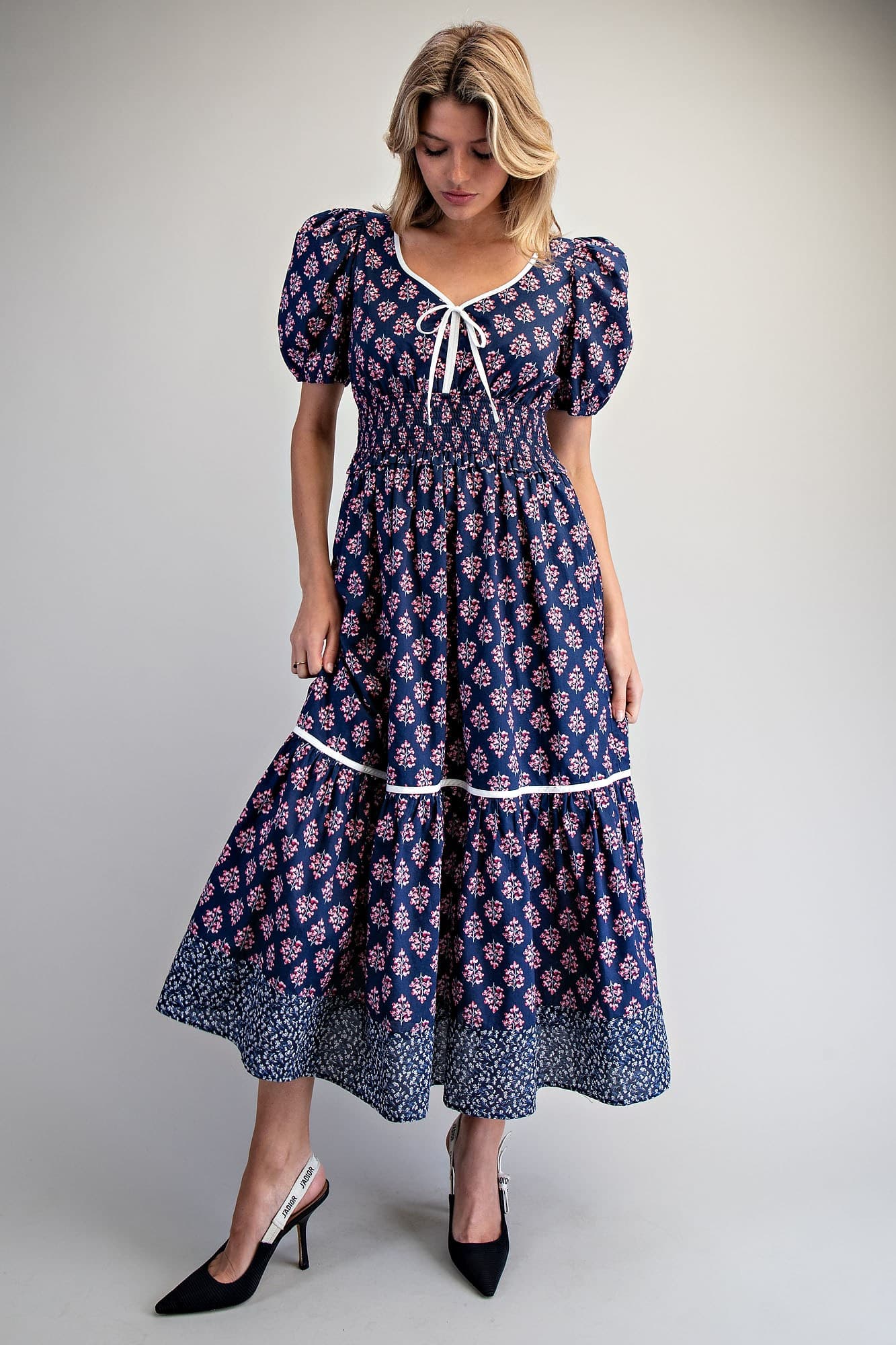 DH15572 - NAVY