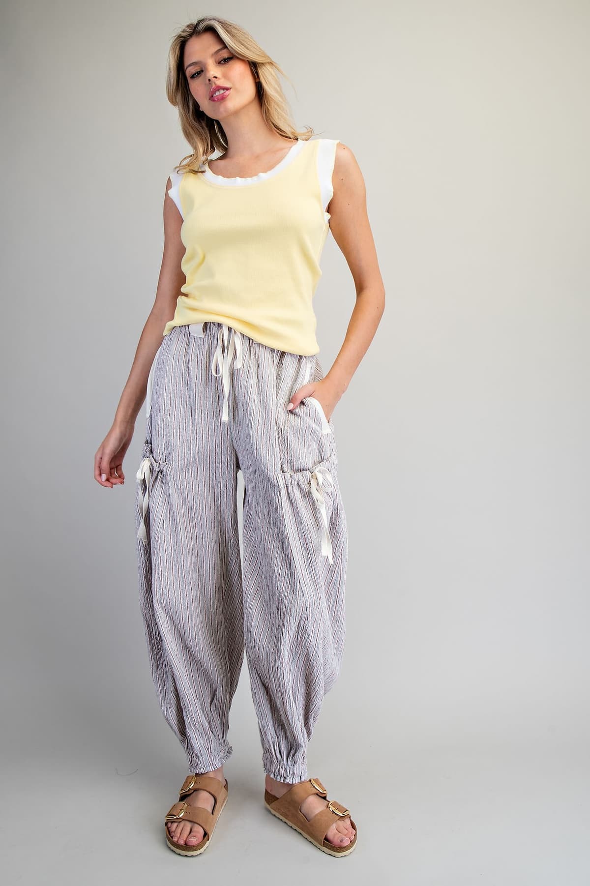 PK16158 - H GREY