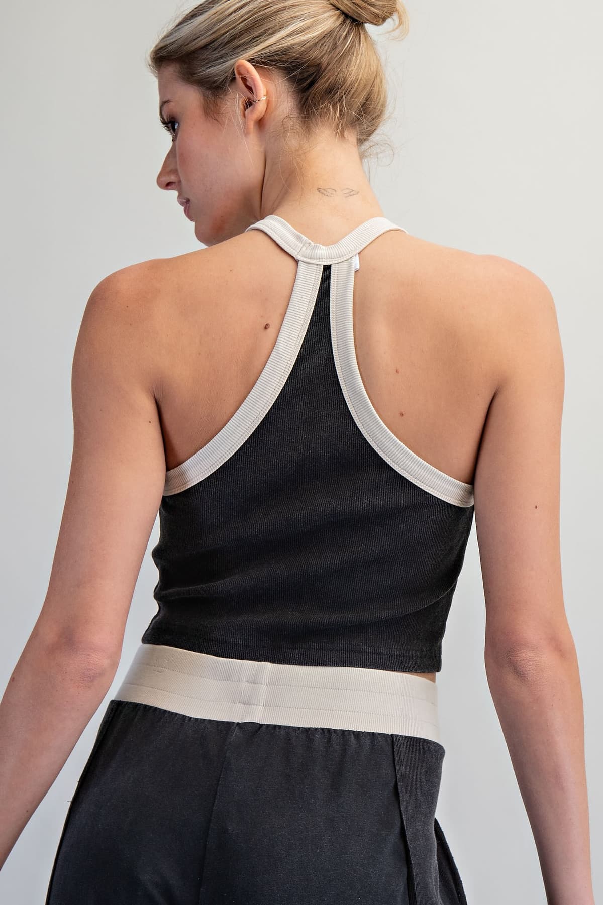 TH15634 - ASH BLACK