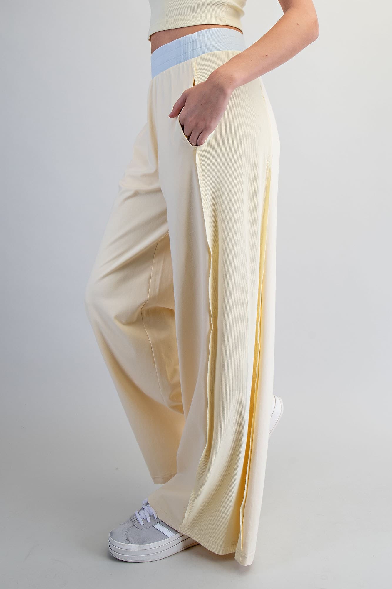PH15635 - BUTTER CREAM