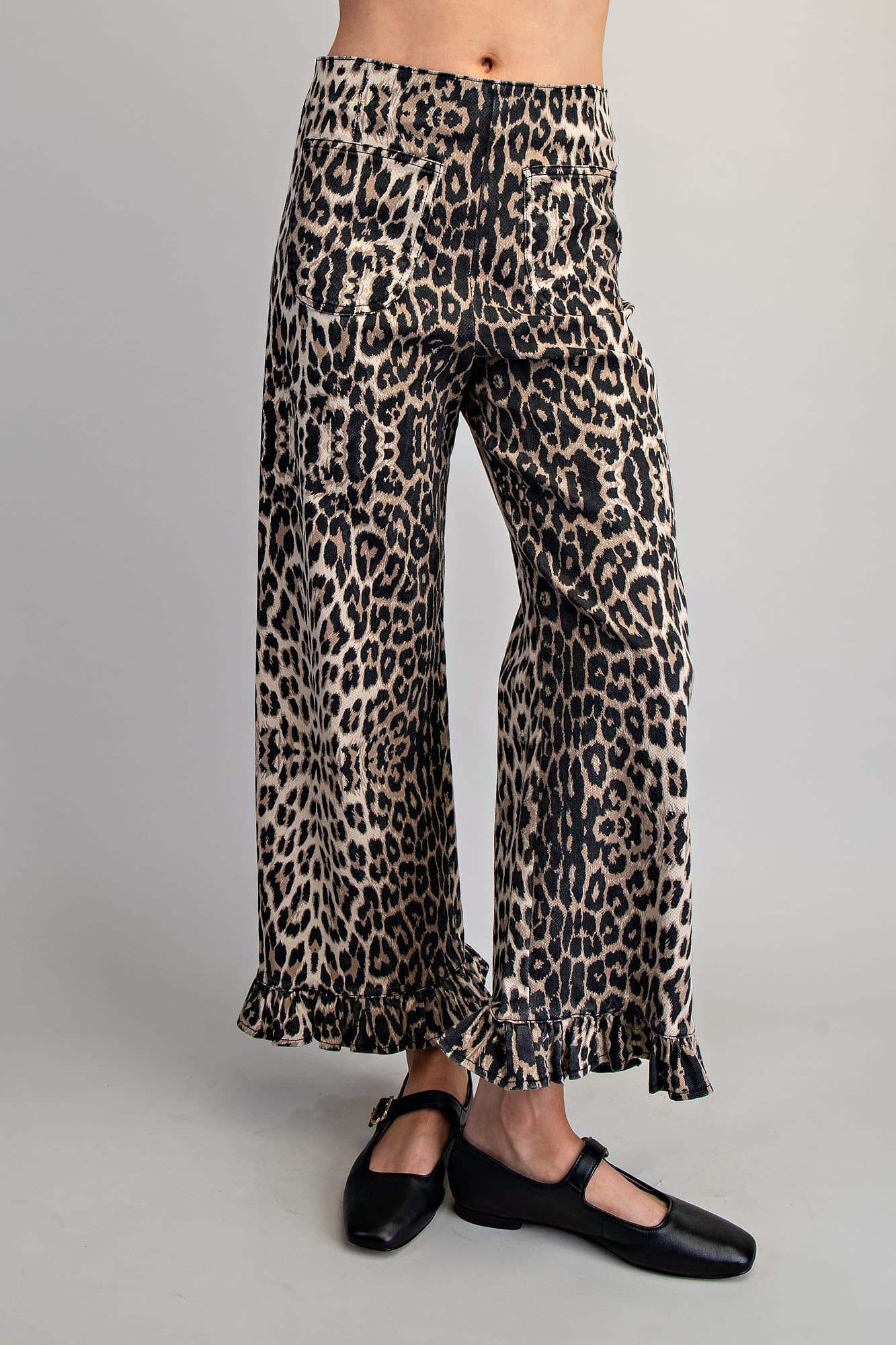 PK13243 - LEOPARD