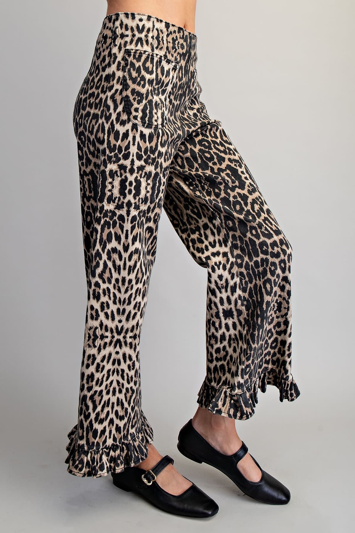 PK13243 - LEOPARD