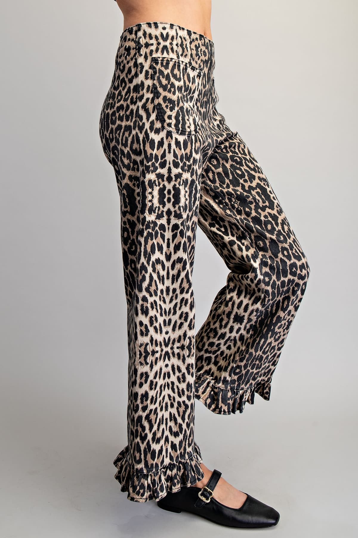 PK13243 - LEOPARD
