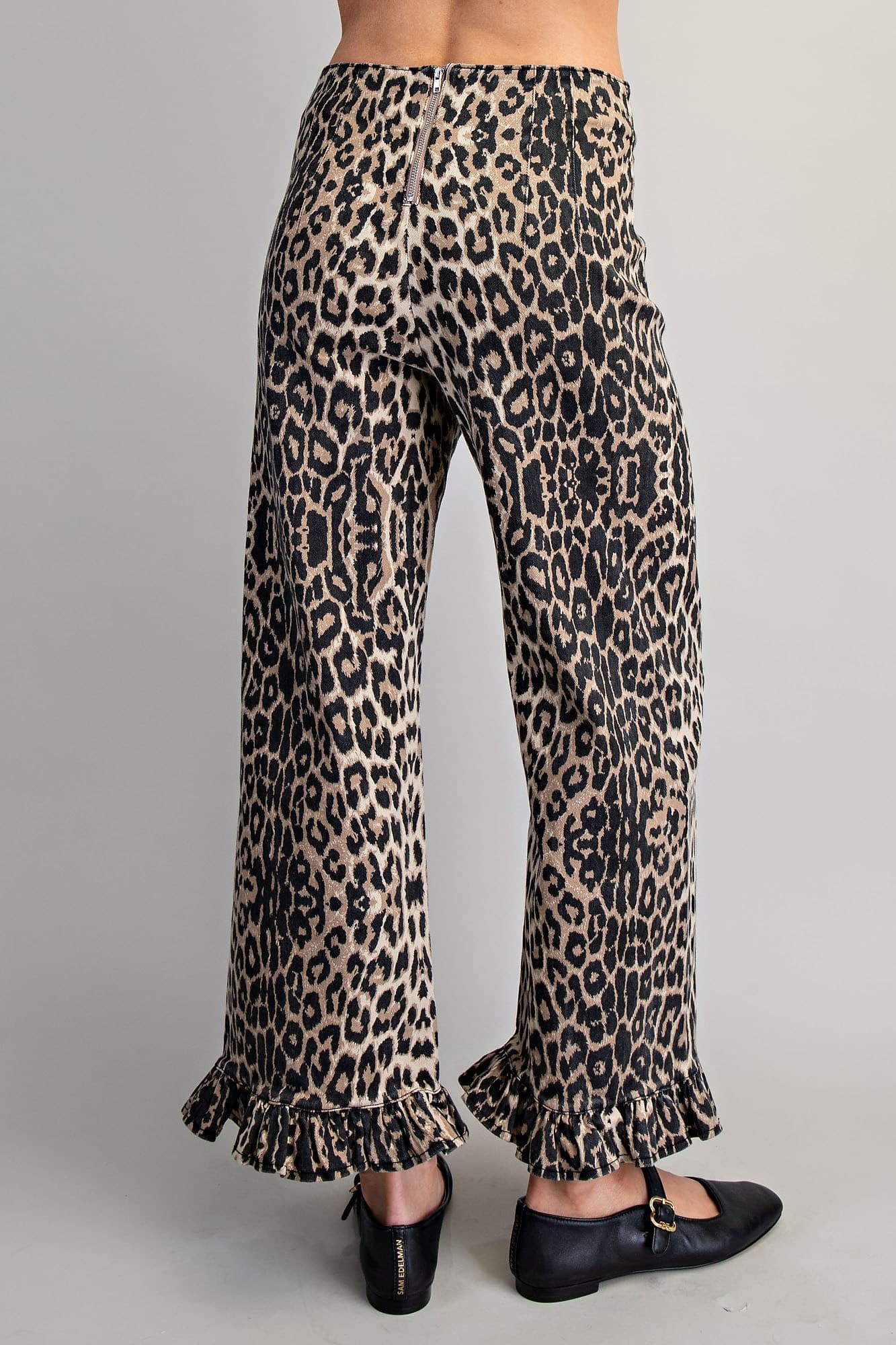 PK13243 - LEOPARD