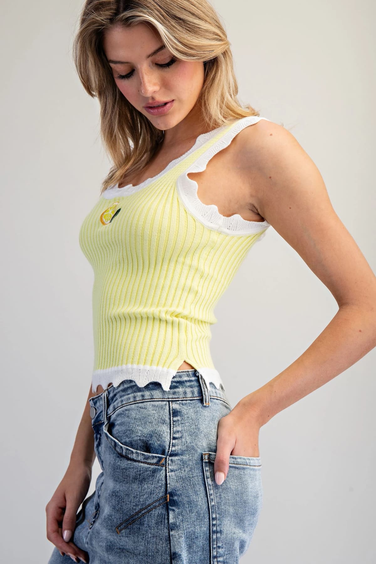 SH15544 - LEMON CREAM