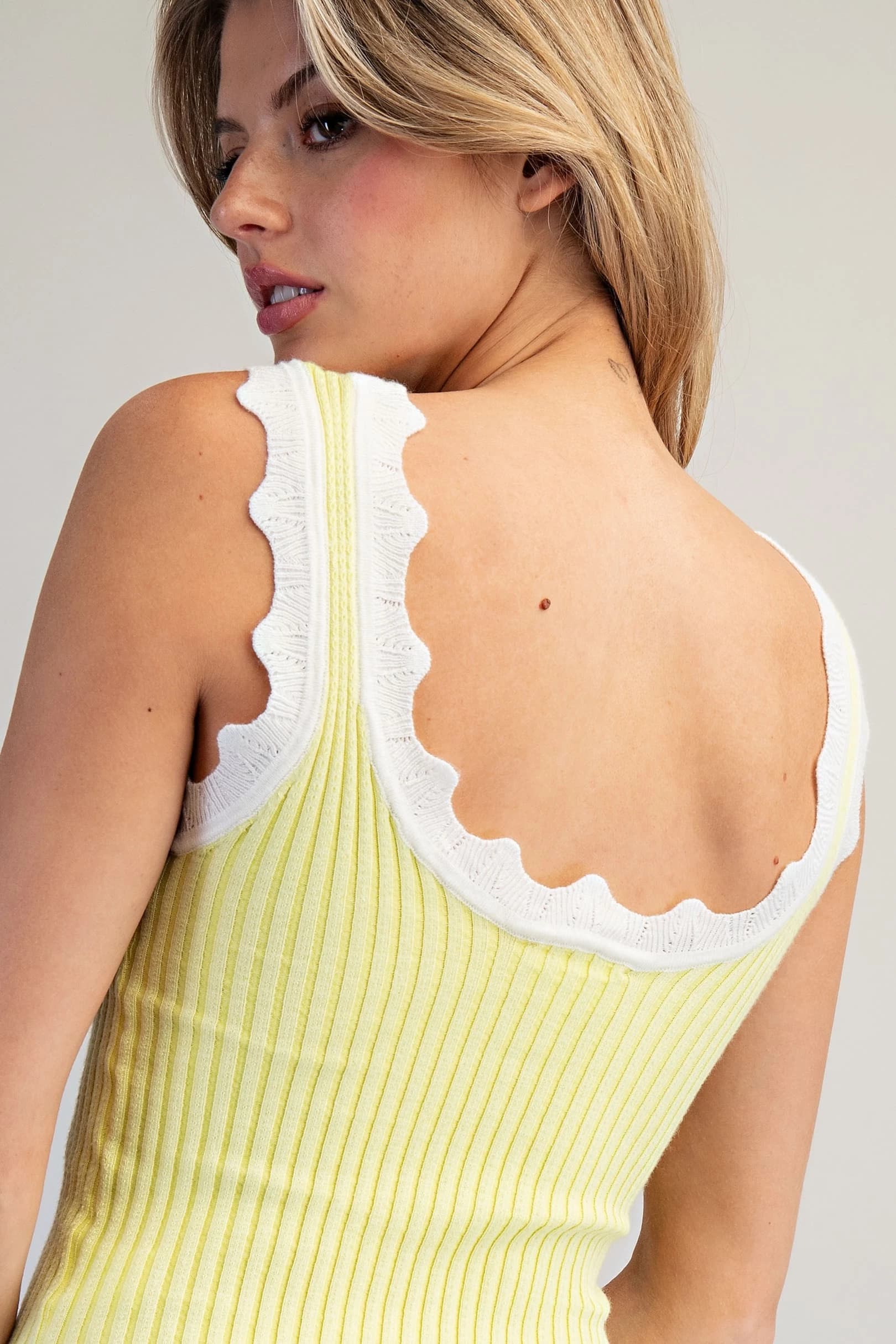 SH15544 - LEMON CREAM