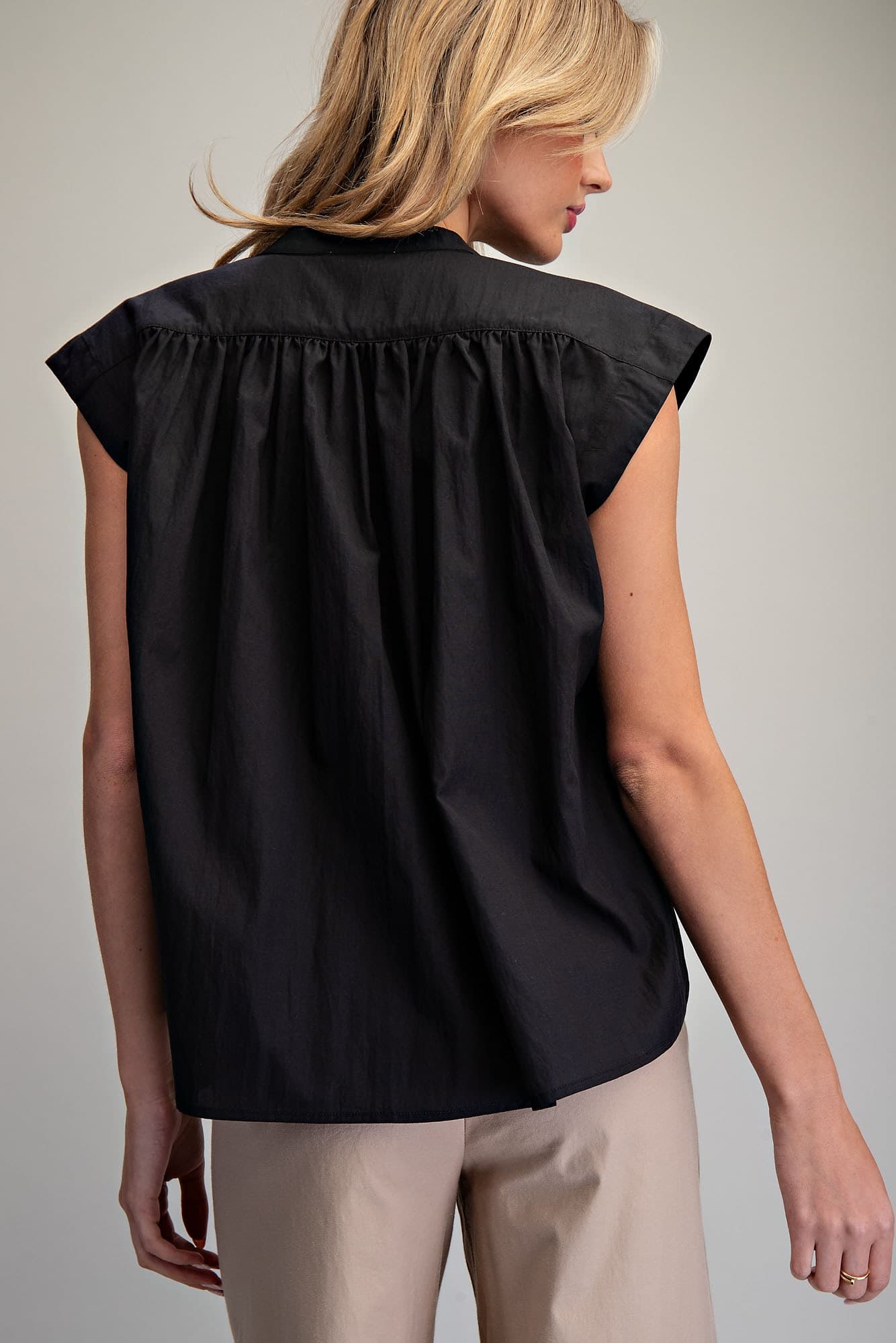 TH15515 - BLACK