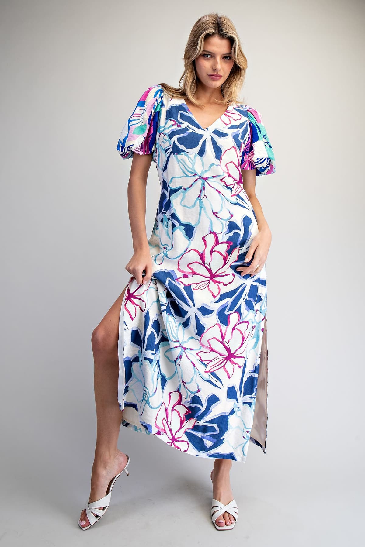 DH15345 - MIDNIGHT HIBISCUS