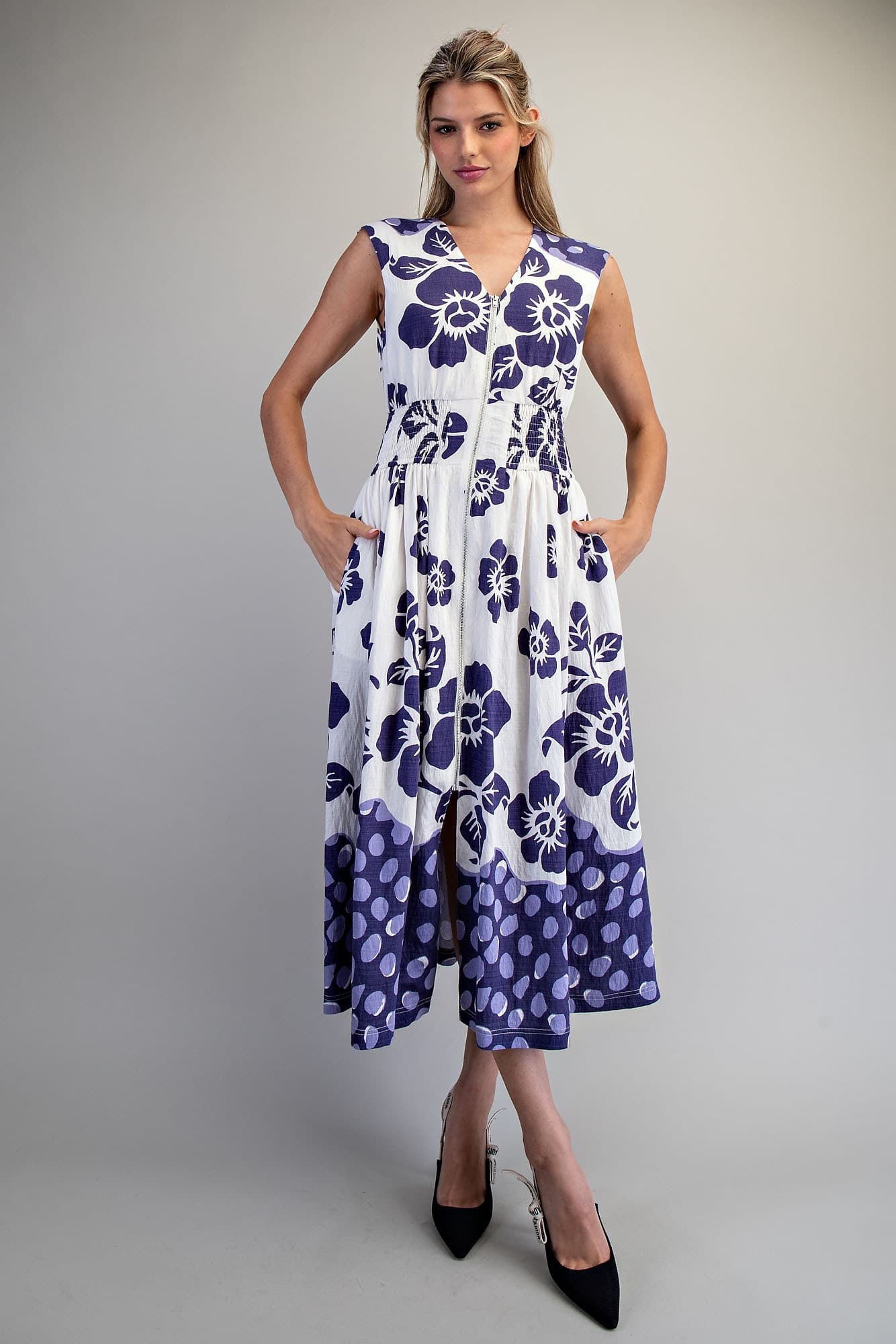 DH15555 - GRAPE