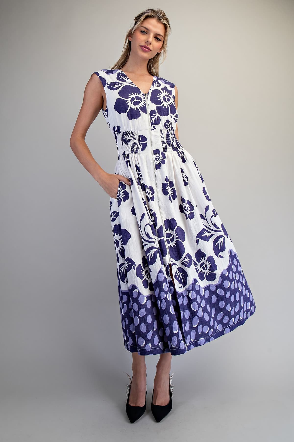 DH15555 - GRAPE