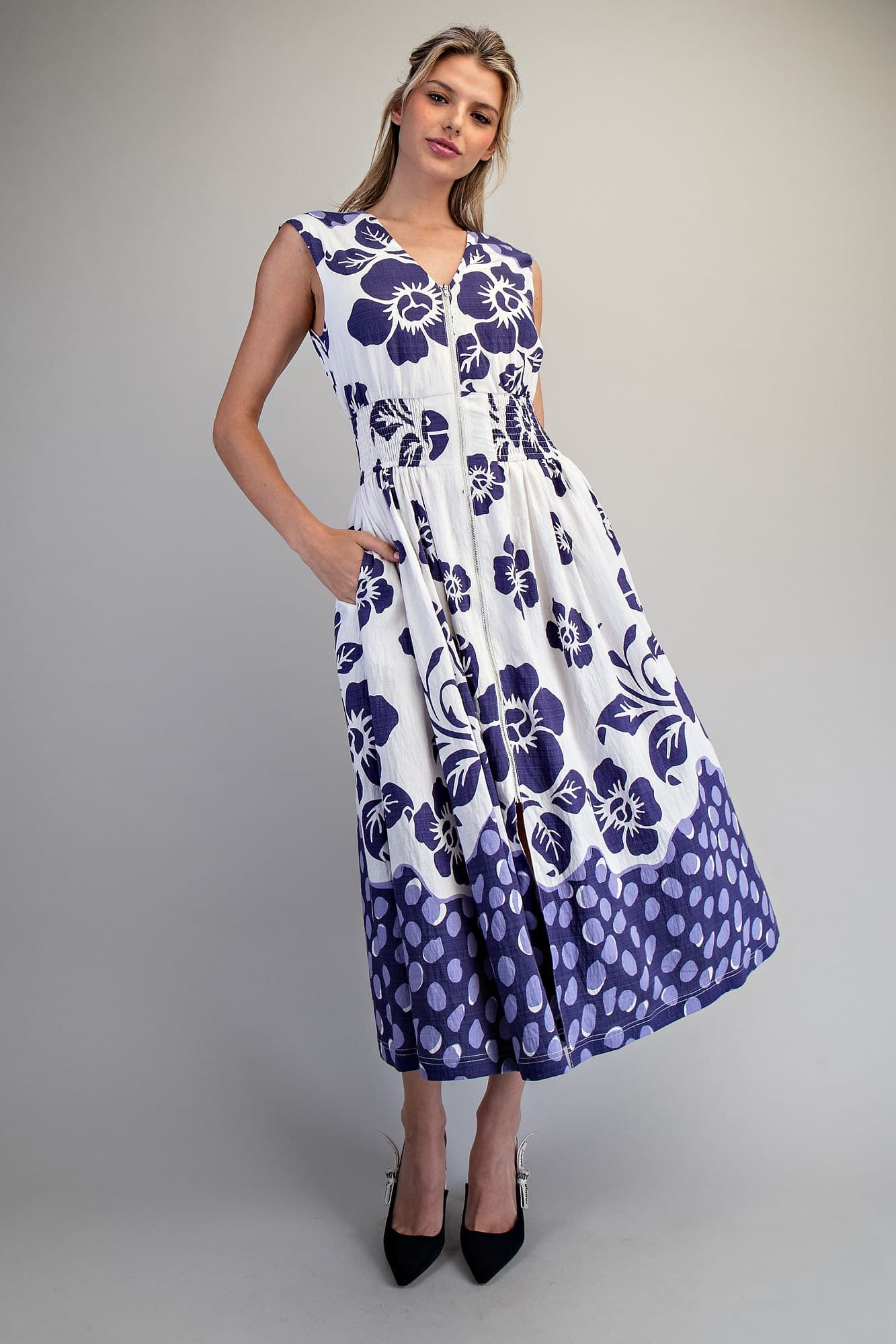 DH15555 - GRAPE