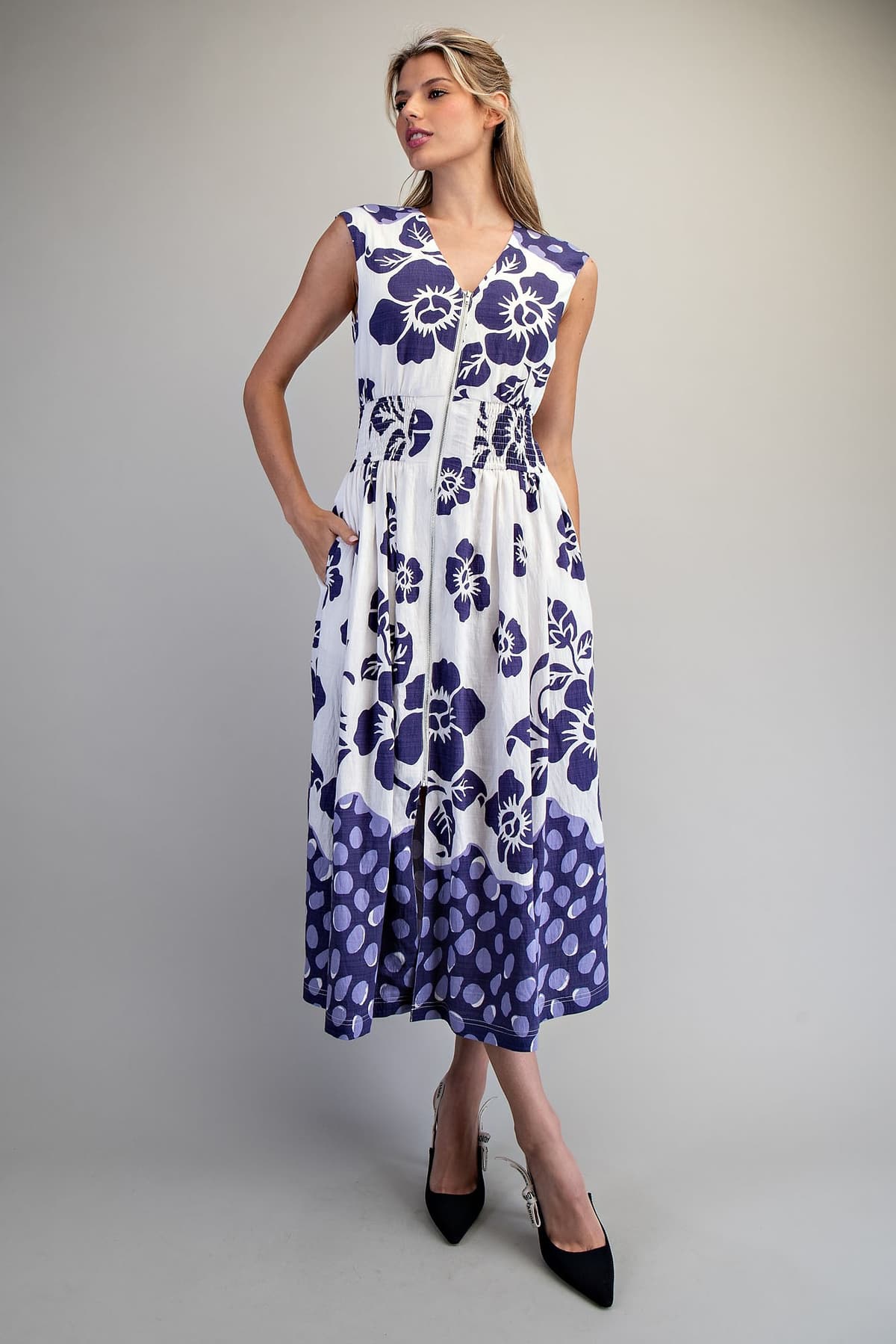 DH15555 - GRAPE