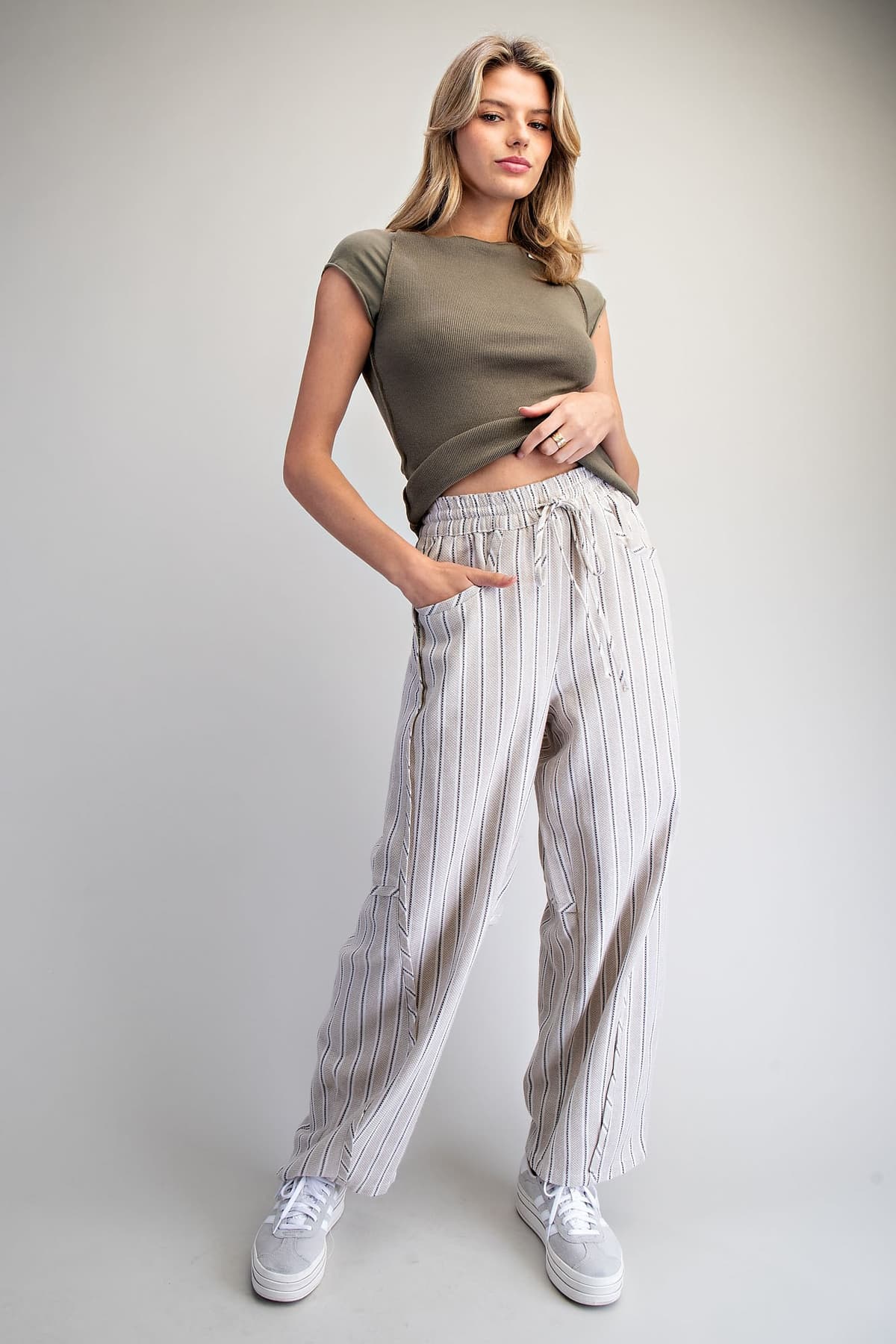 PK16193 - COCONUT