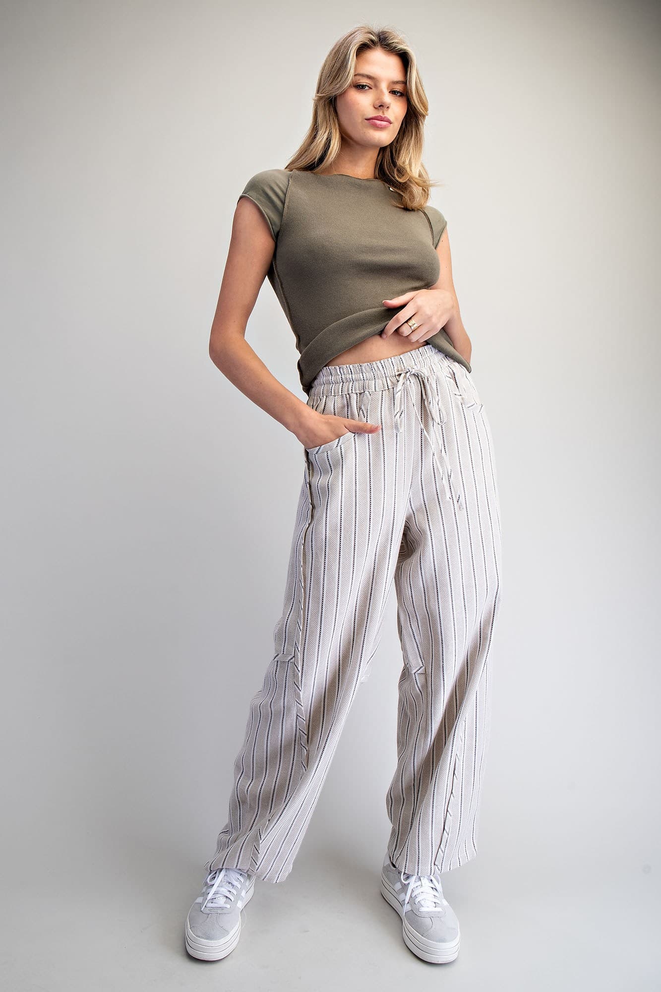 PK16193 - COCONUT