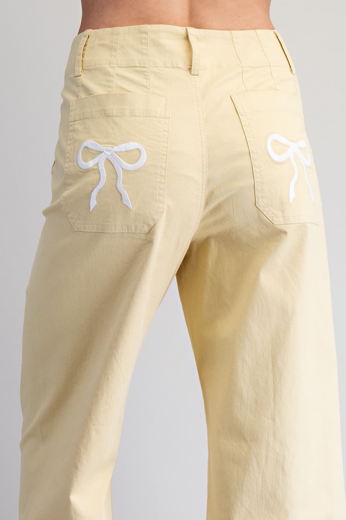 PH15644 - BUTTER YELLOW