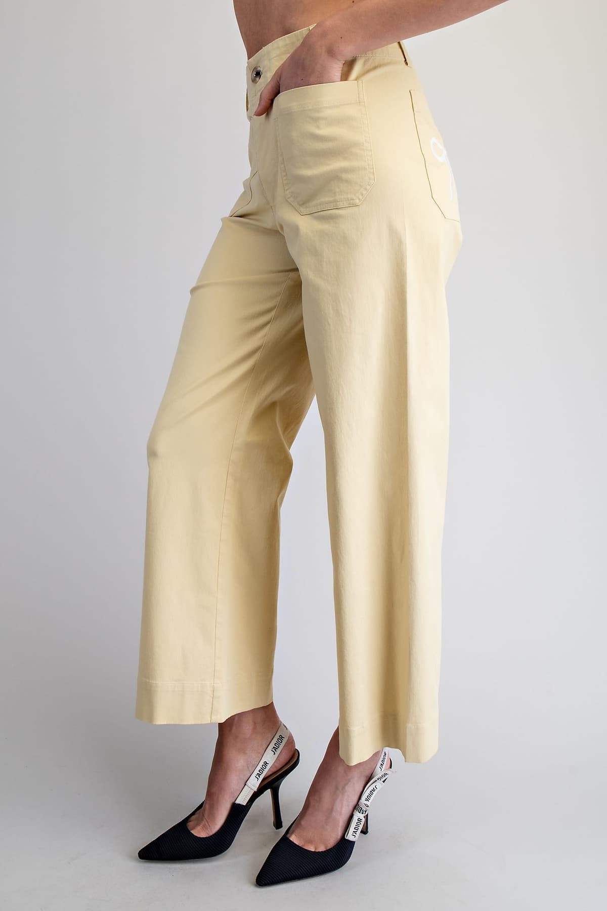 PH15644 - BUTTER YELLOW