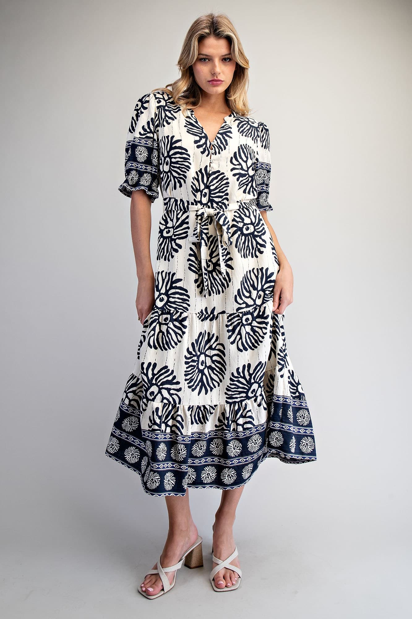 DH15636 - NAVY