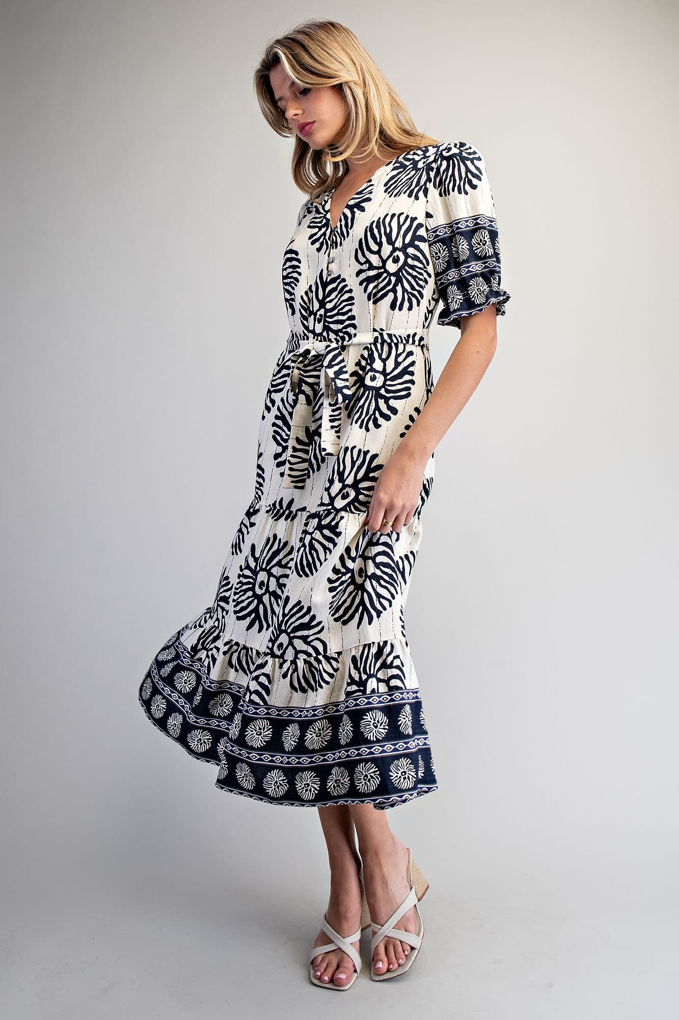 DH15636 - NAVY