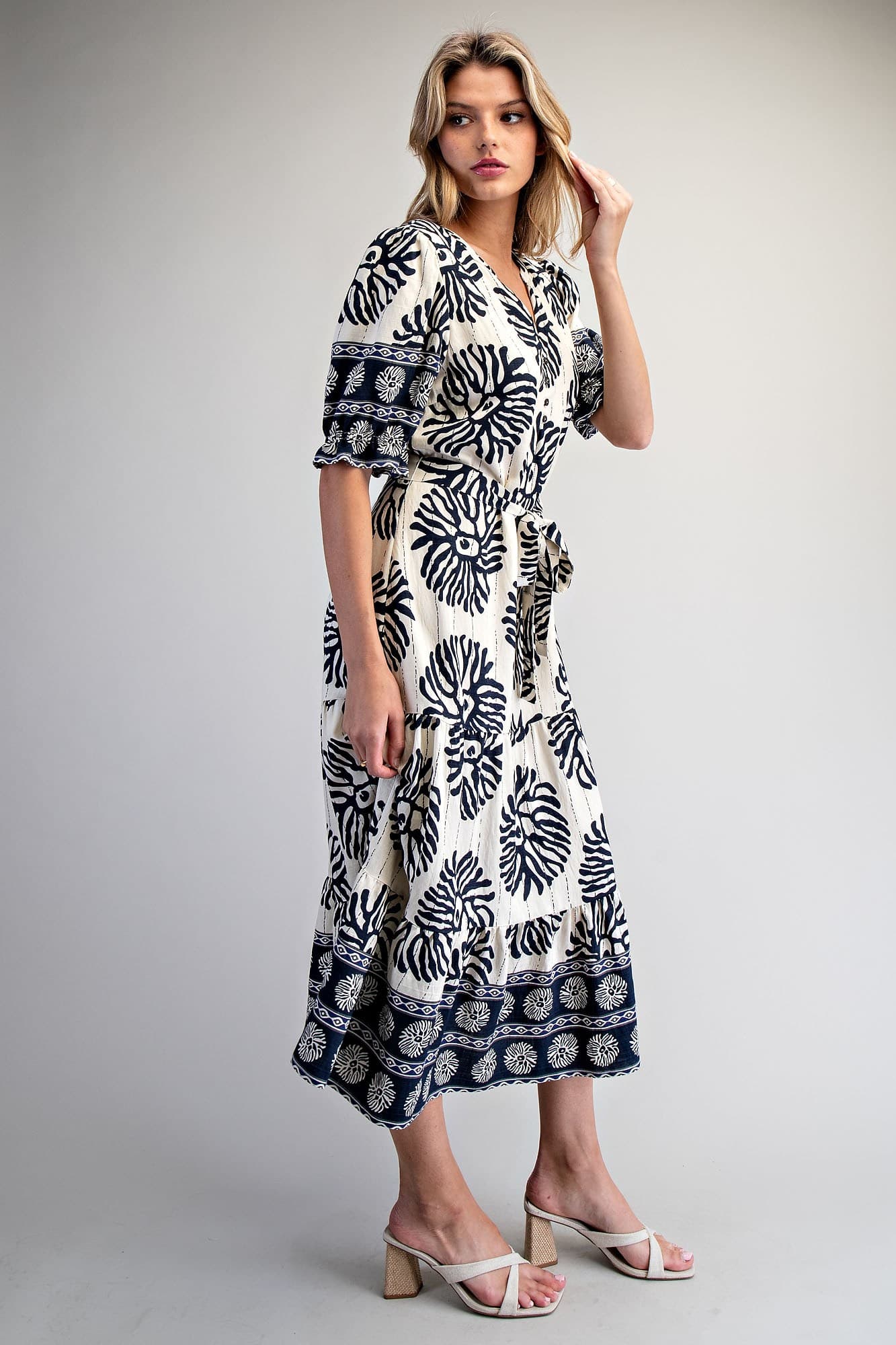 DH15636 - NAVY