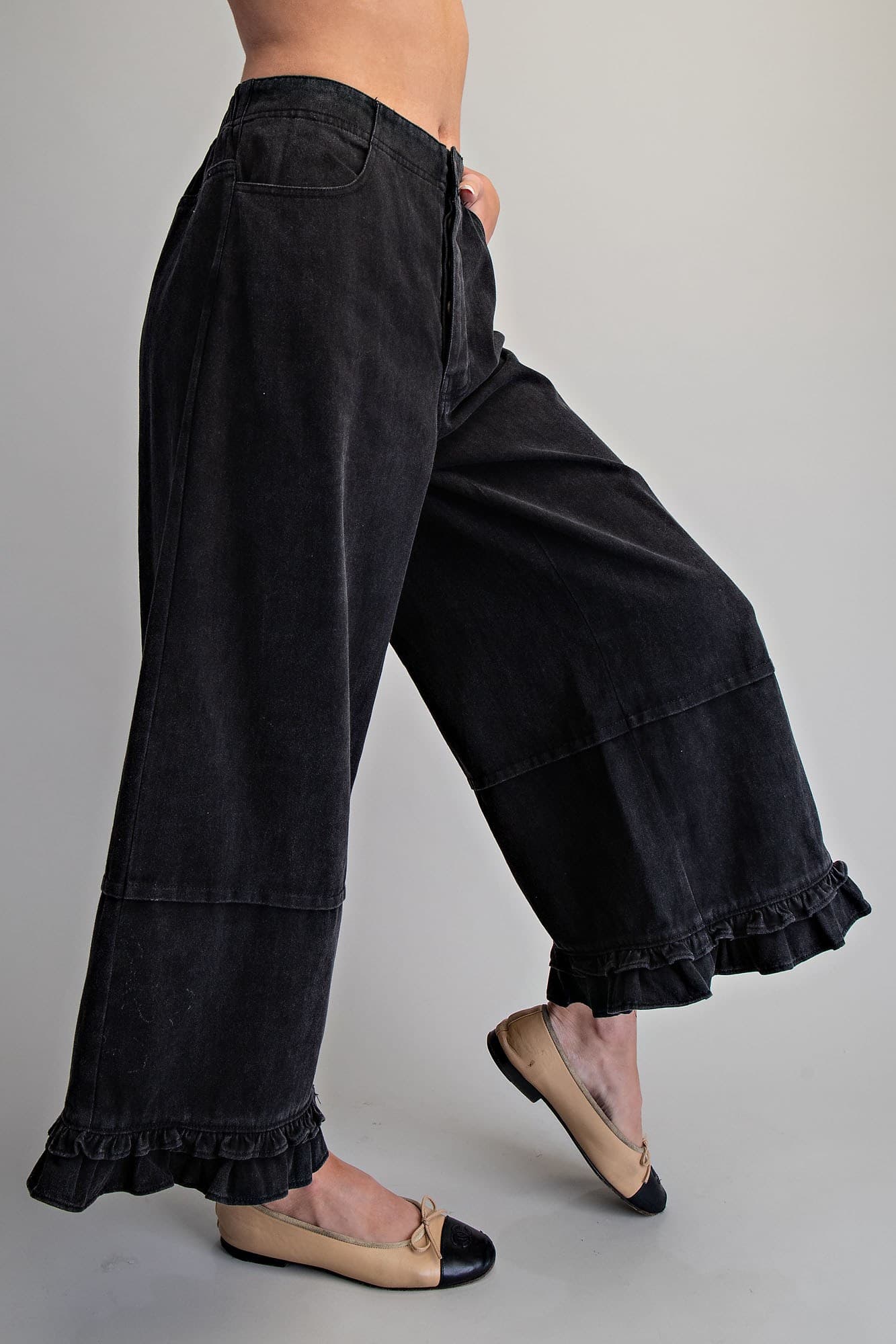 PH15714 - ASH BLACK