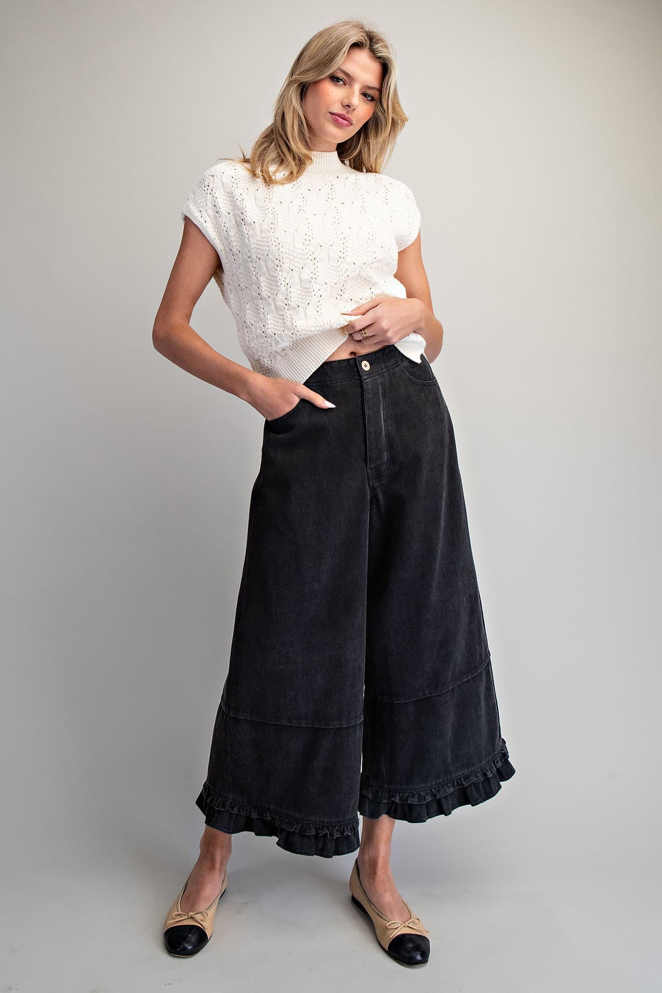 PH15714 - ASH BLACK