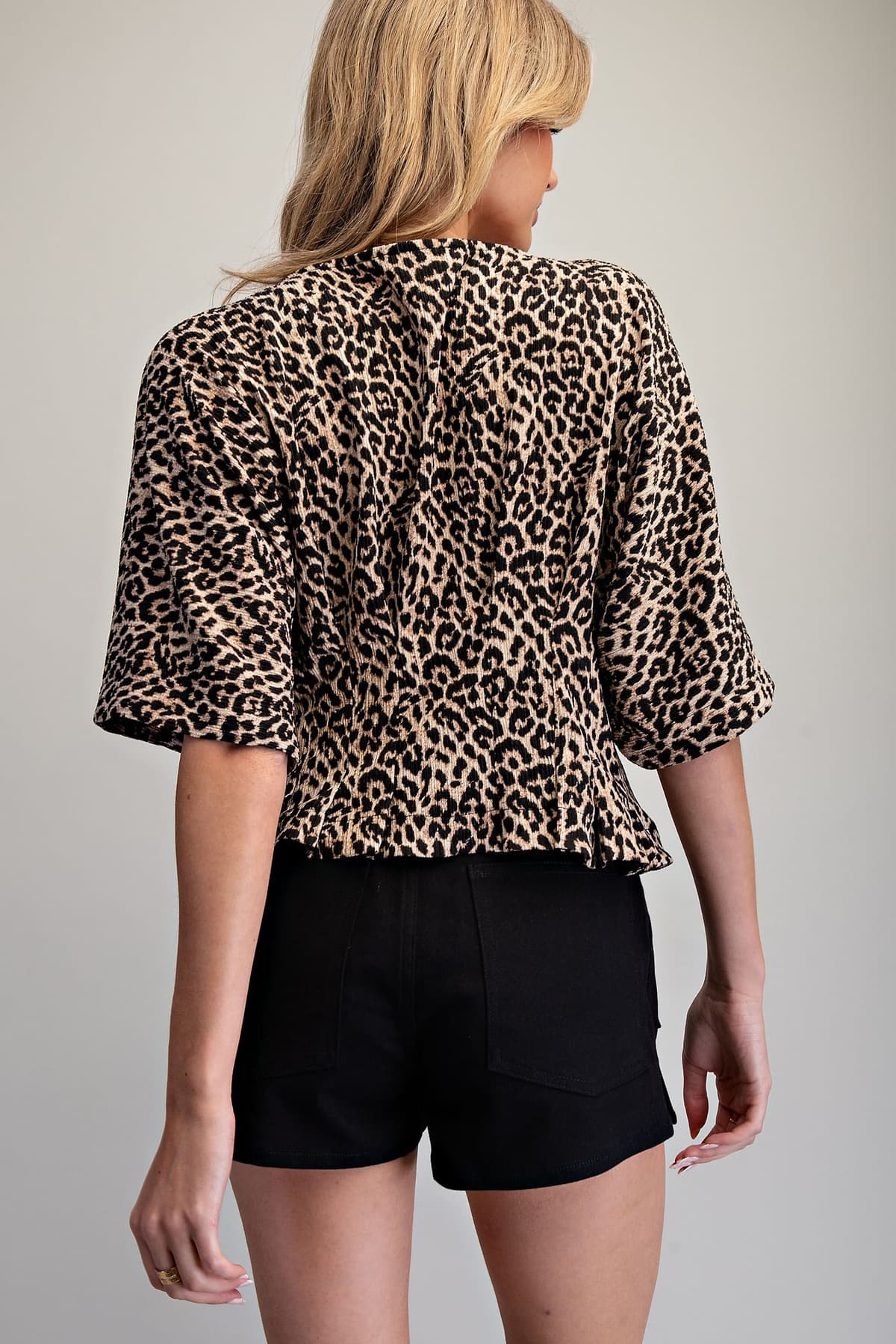 TK16255 - LEOPARD
