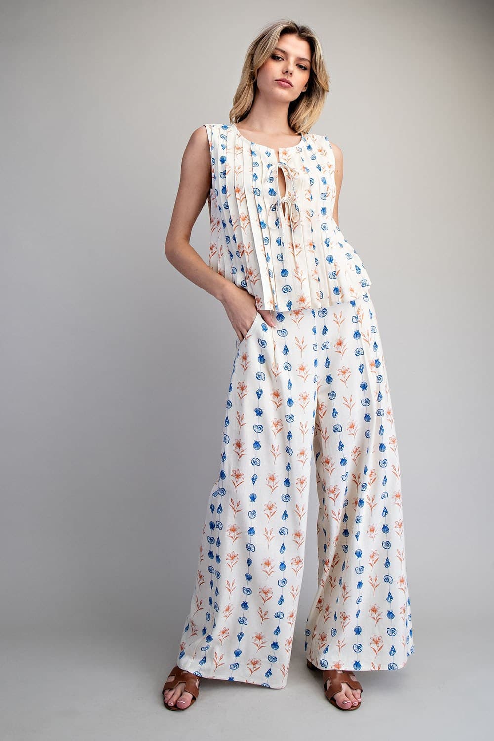 PH15479 - CORAL COAST