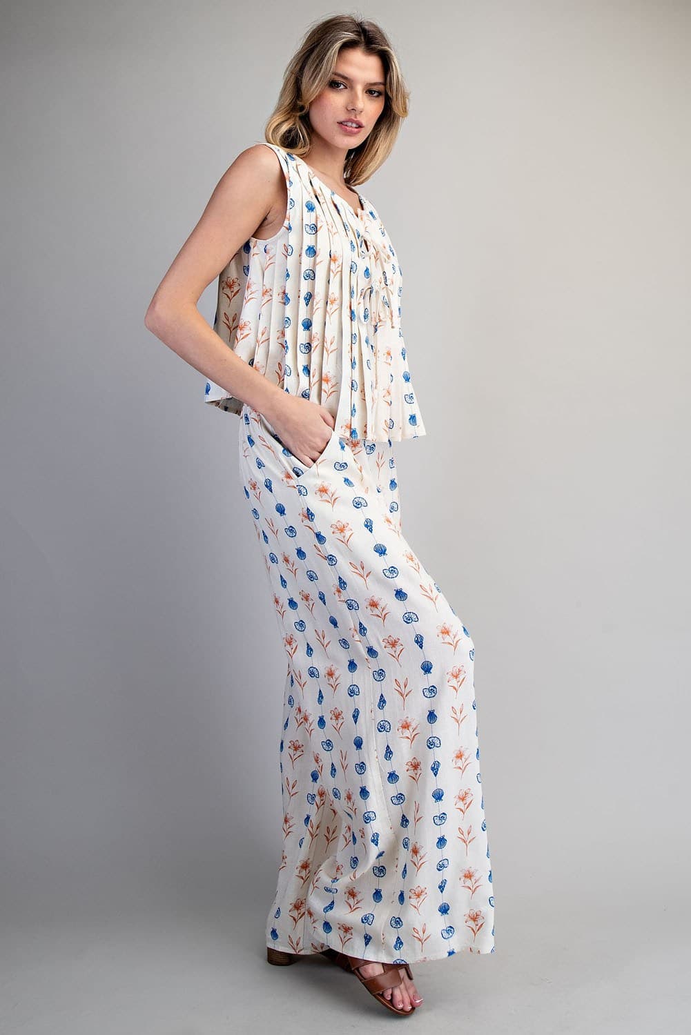 PH15479 - CORAL COAST