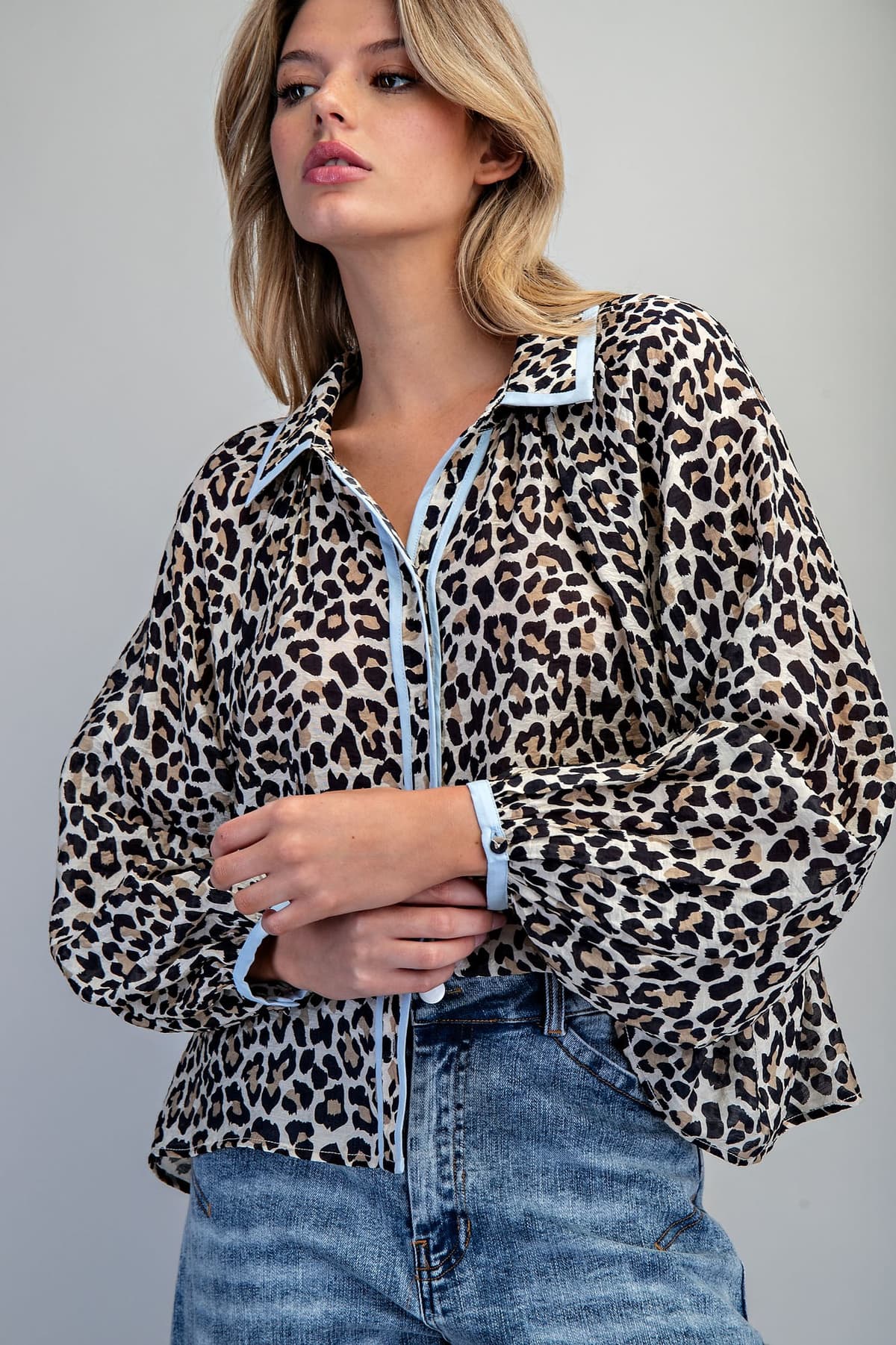 TK16074 - LEOPARD