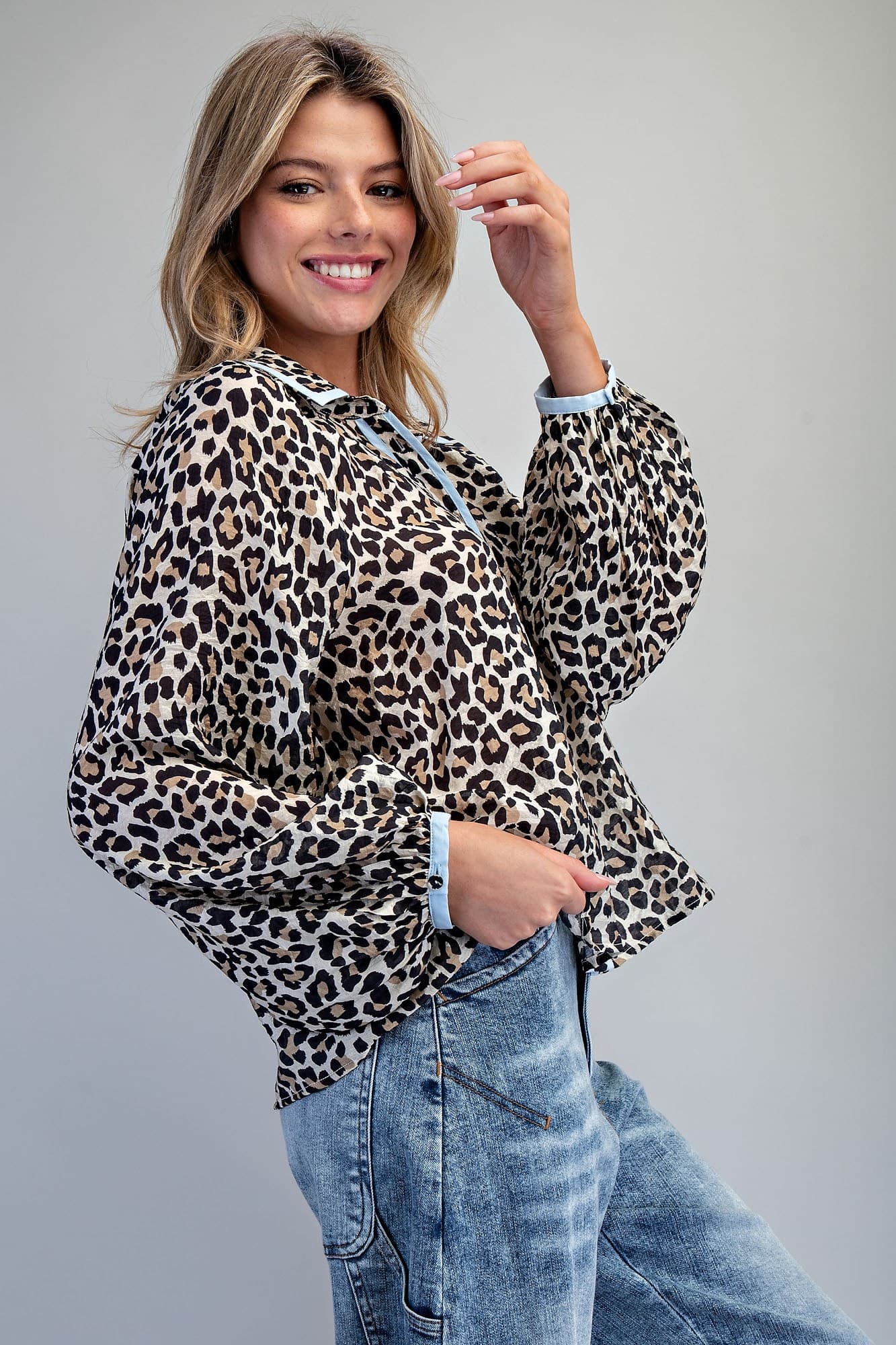 TK16074 - LEOPARD