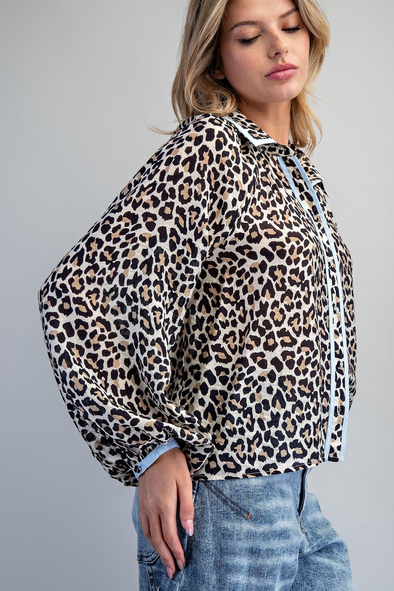 TK16074 - LEOPARD