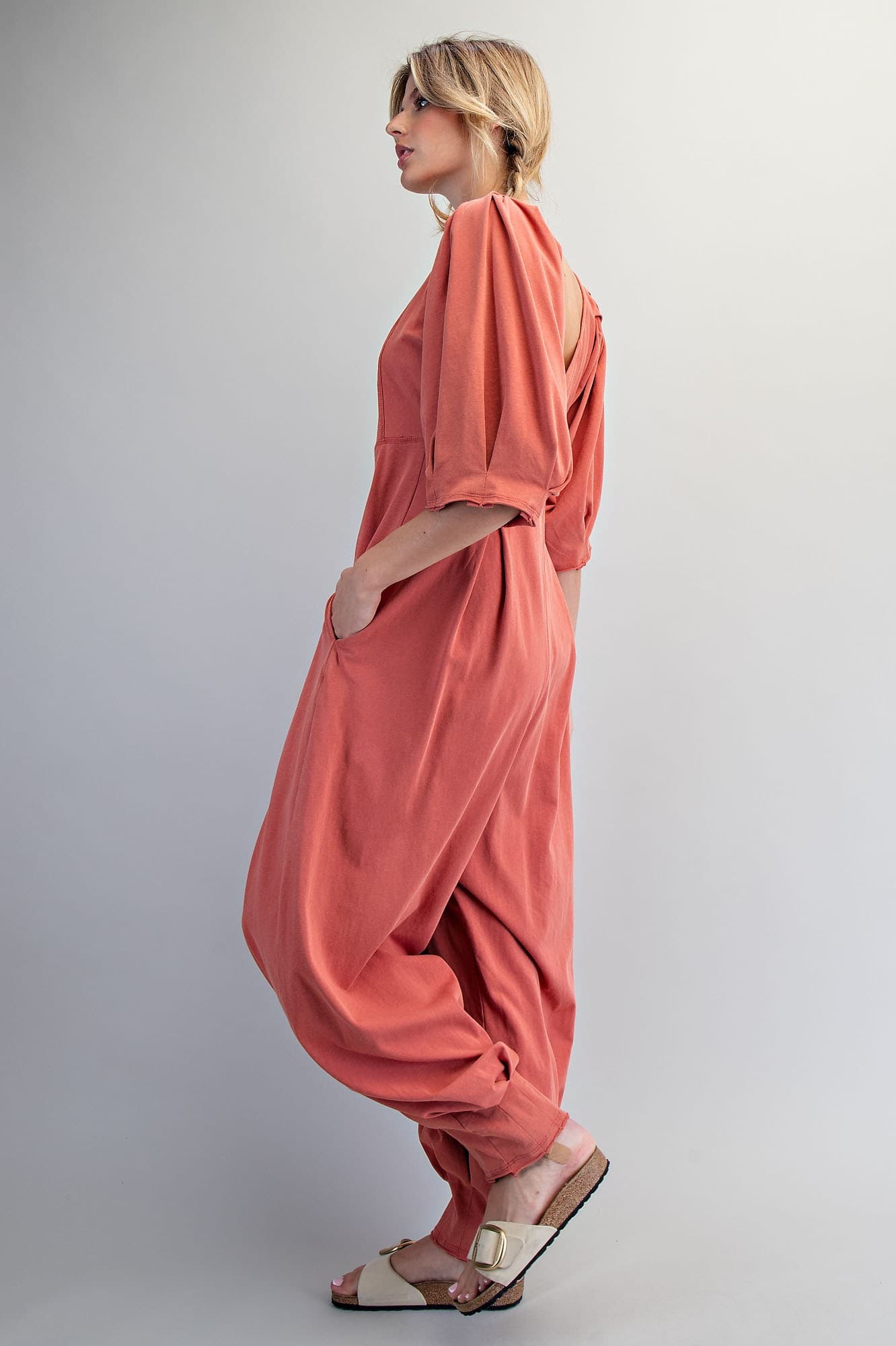 BK16146 - TERRA COTTA