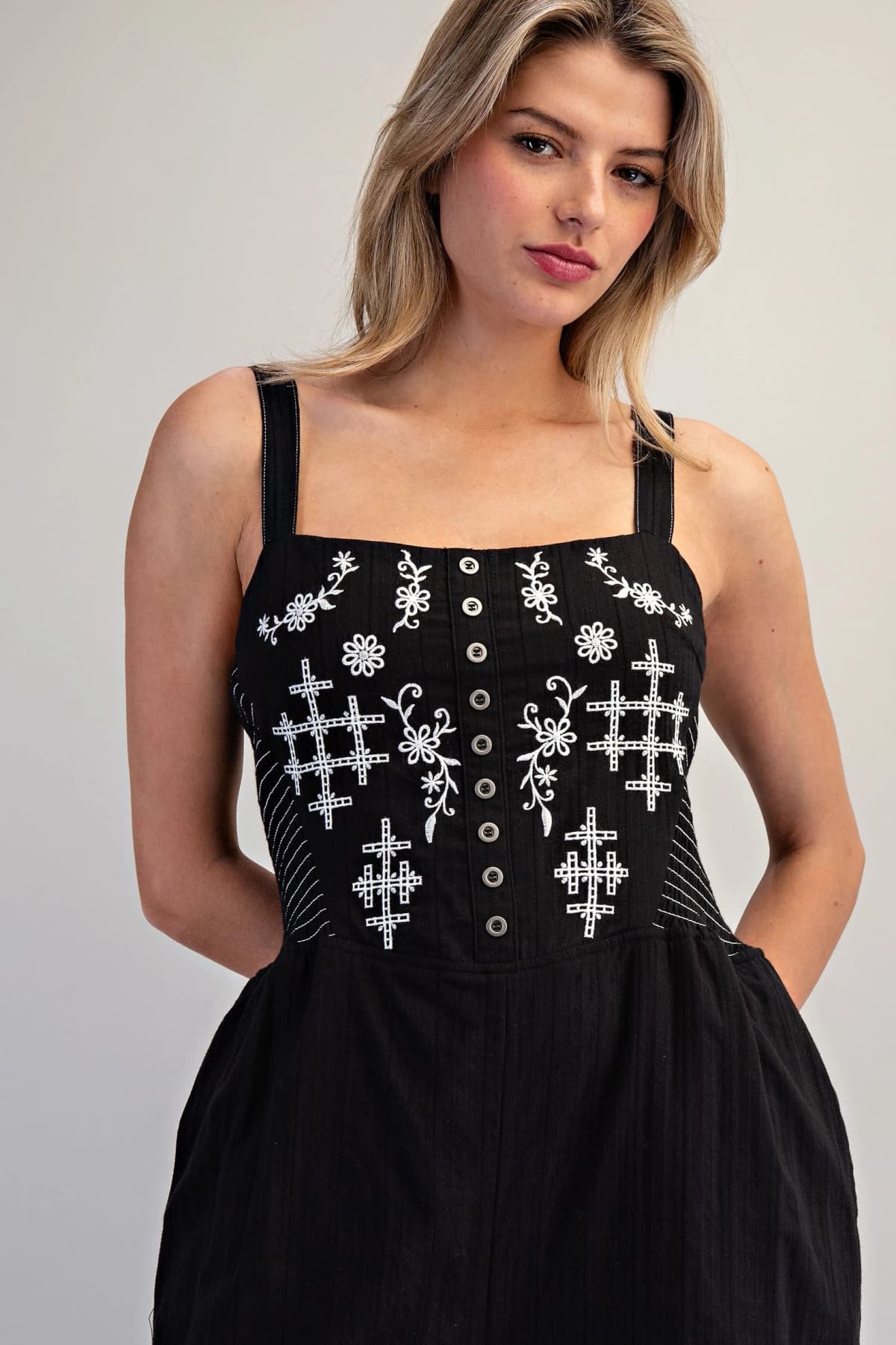 BH15545 - BLACK