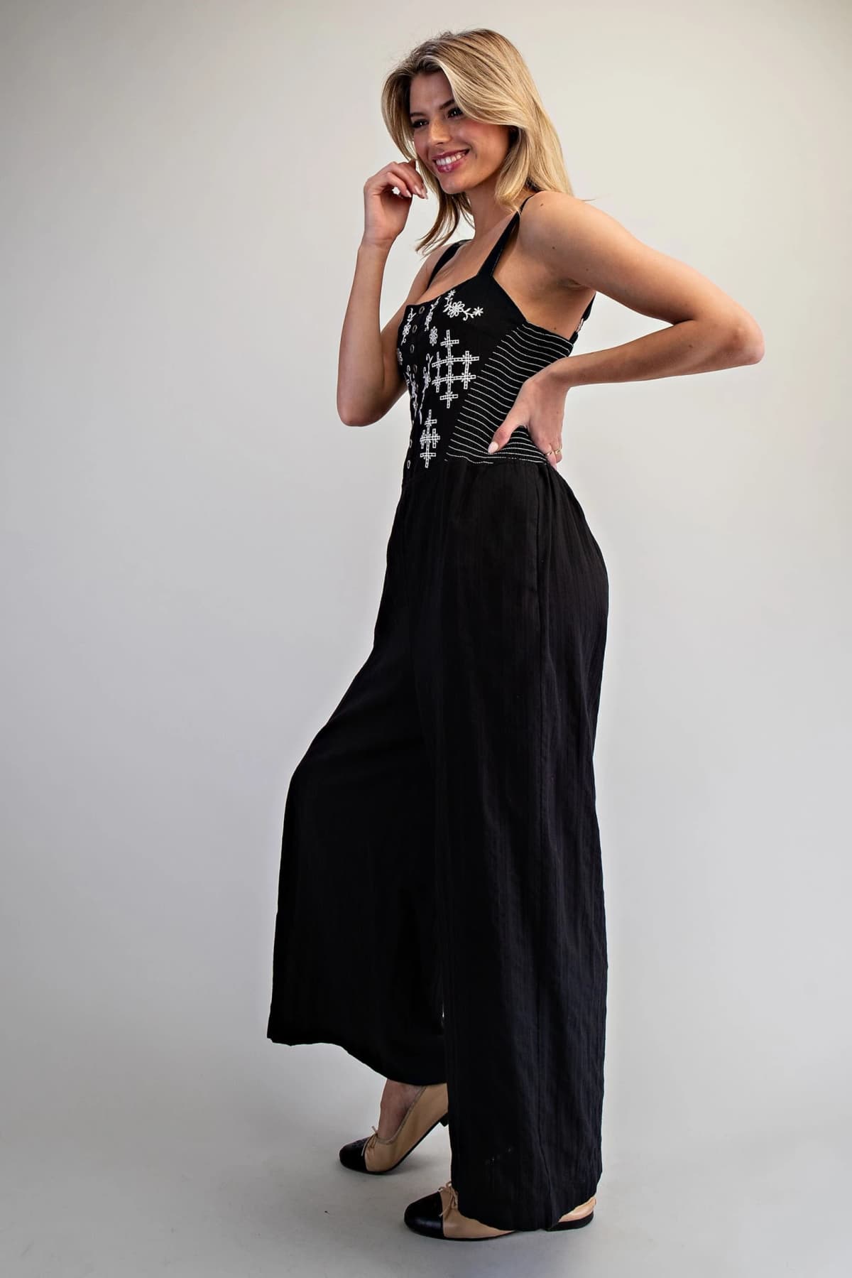 BH15545 - BLACK