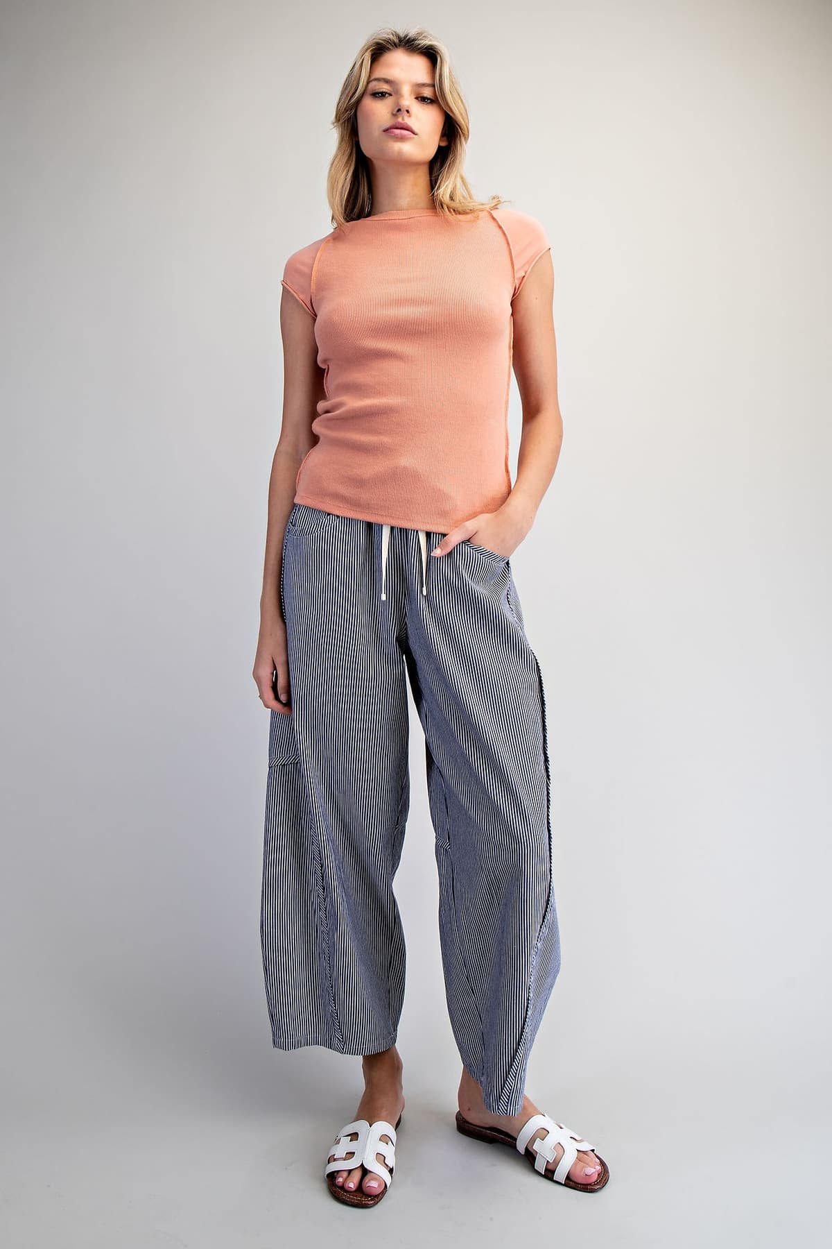 TK16082 - APRICOT