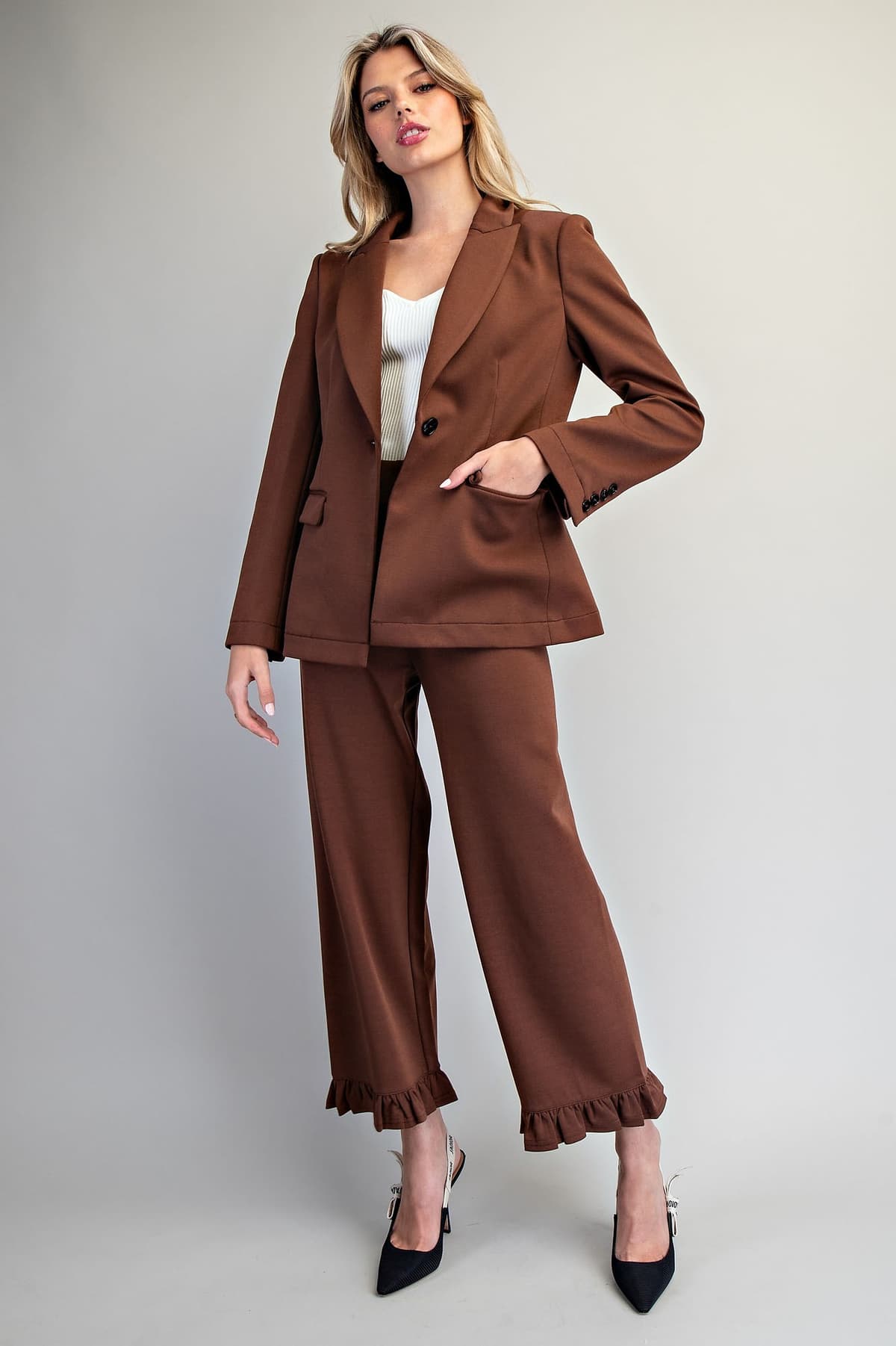 JK14325 - BROWN