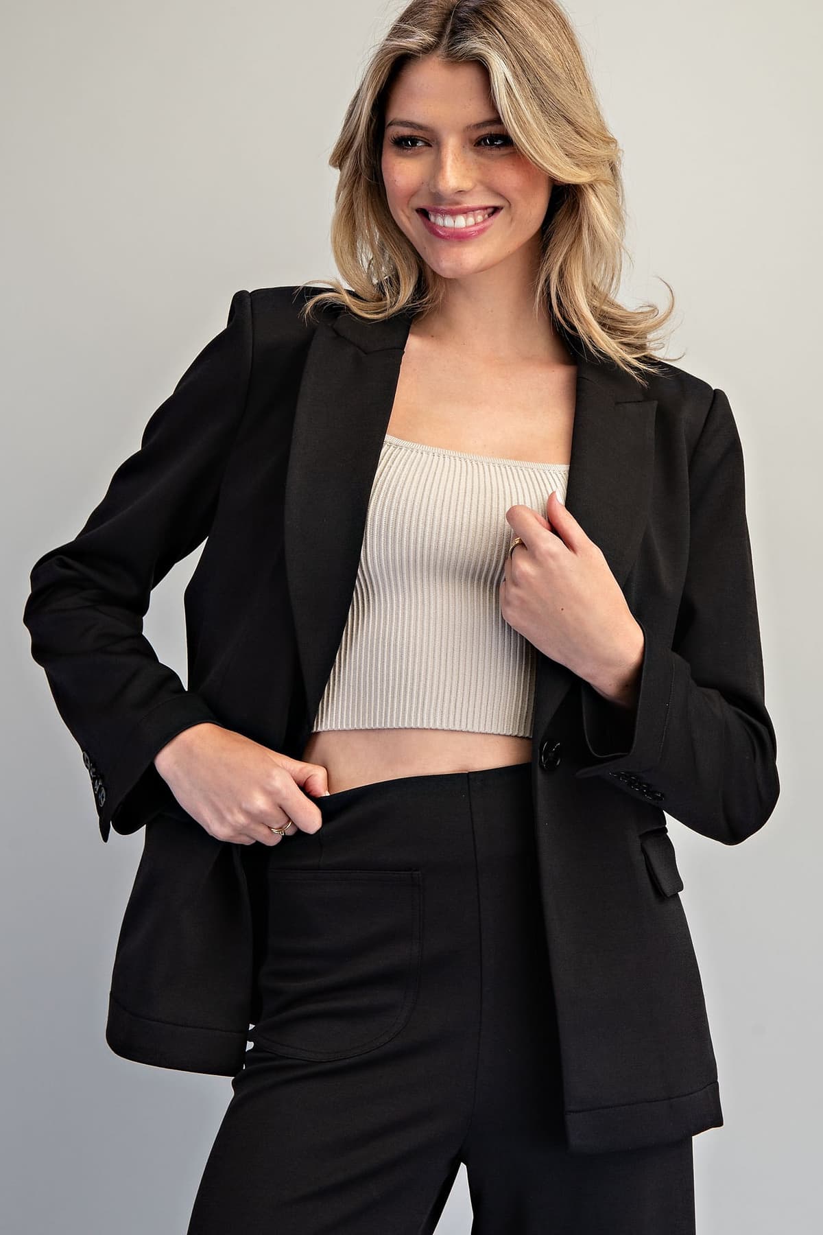 JK14325 - BLACK