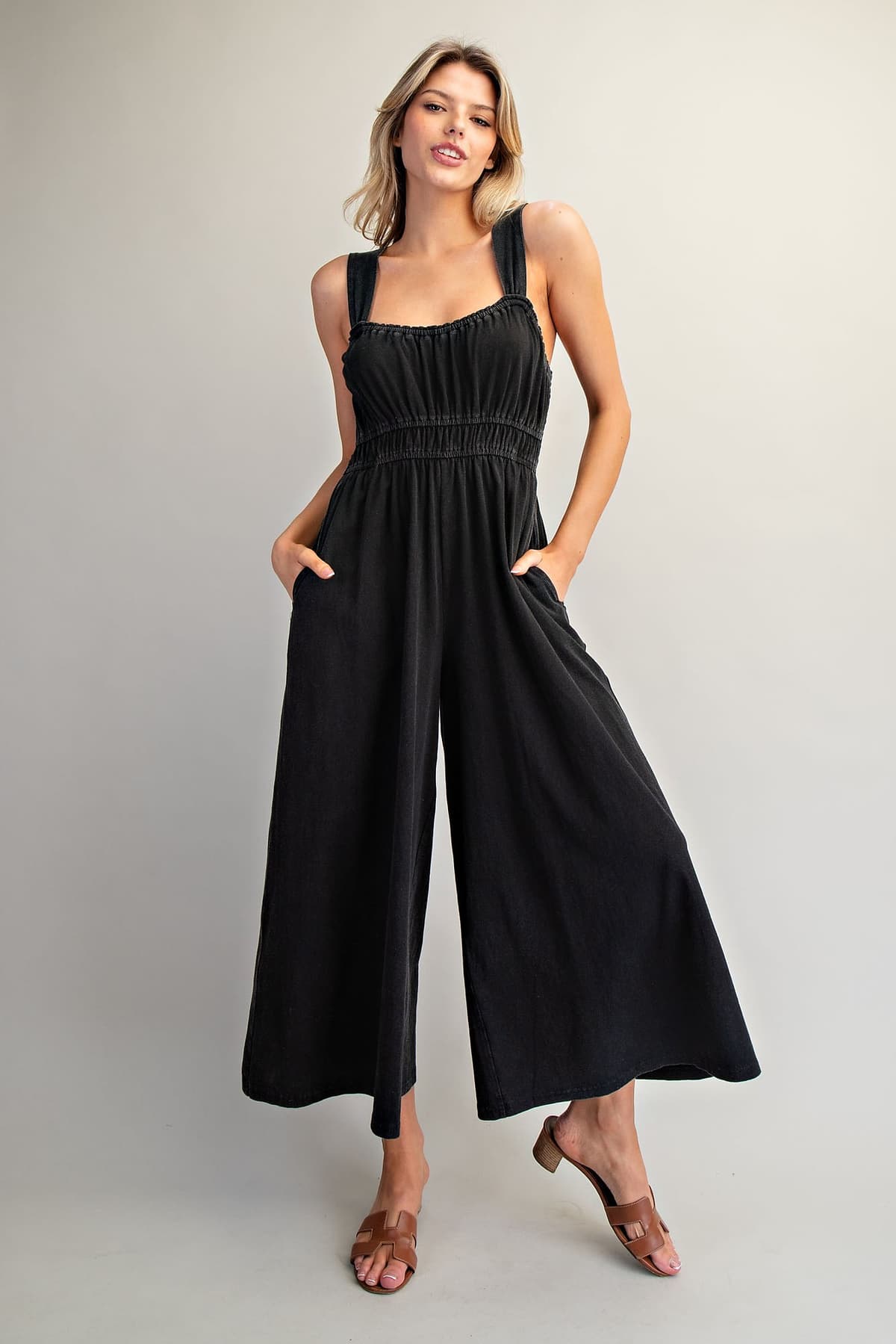 BK16142 - ASH BLACK