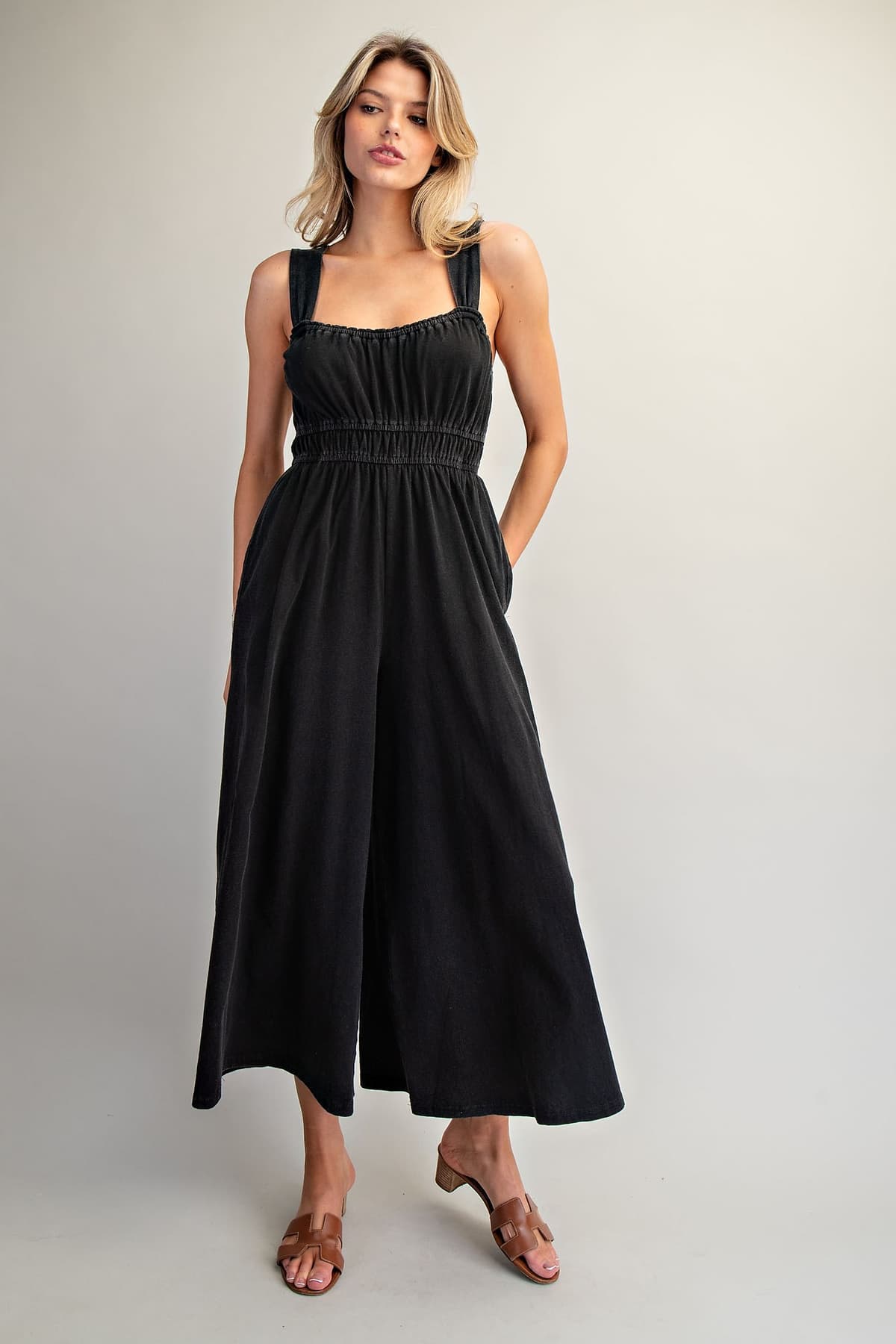 BK16142 - ASH BLACK