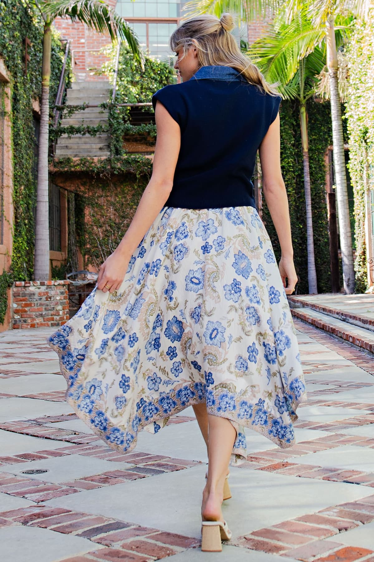 SHS15598 - BLUE BELL