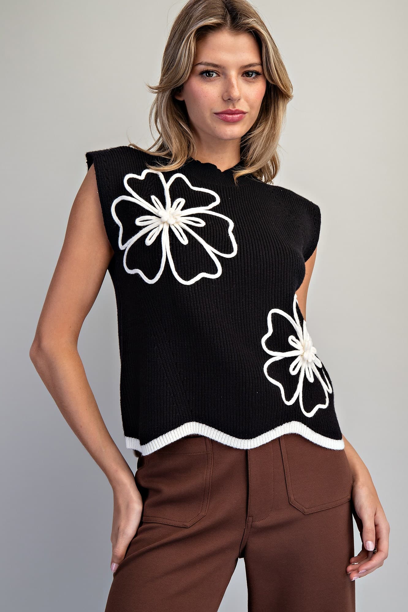 SH15767 - BLACK
