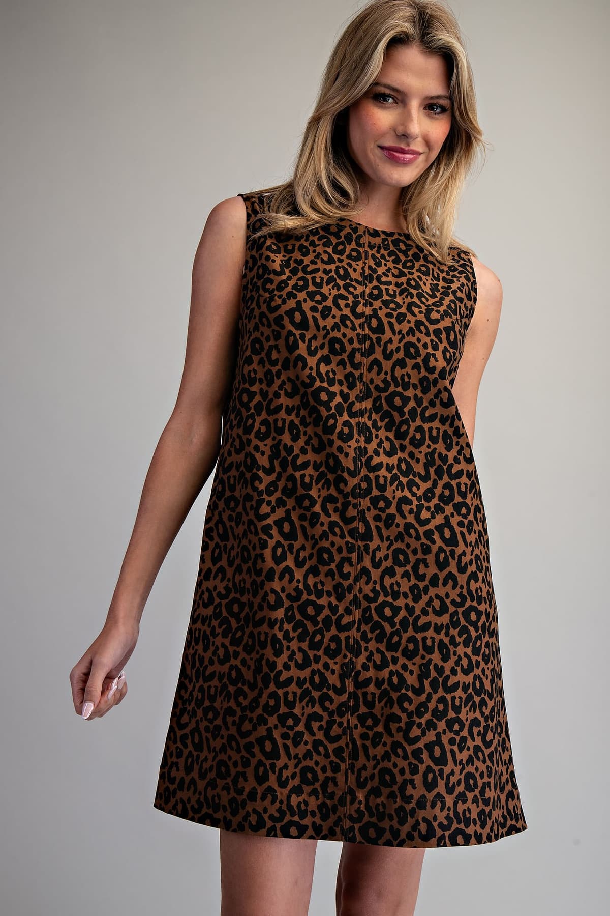 DK16201 - LEOPARD