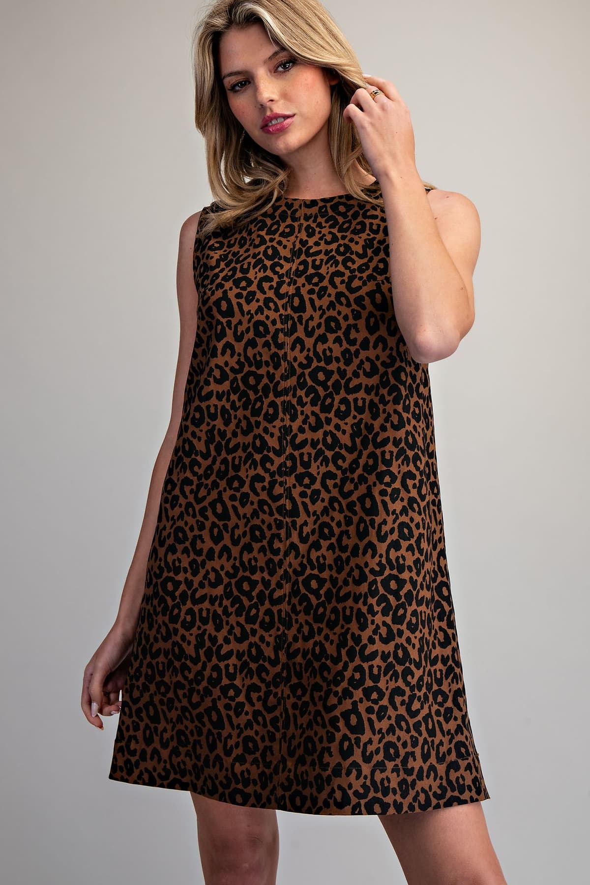 DK16201 - LEOPARD