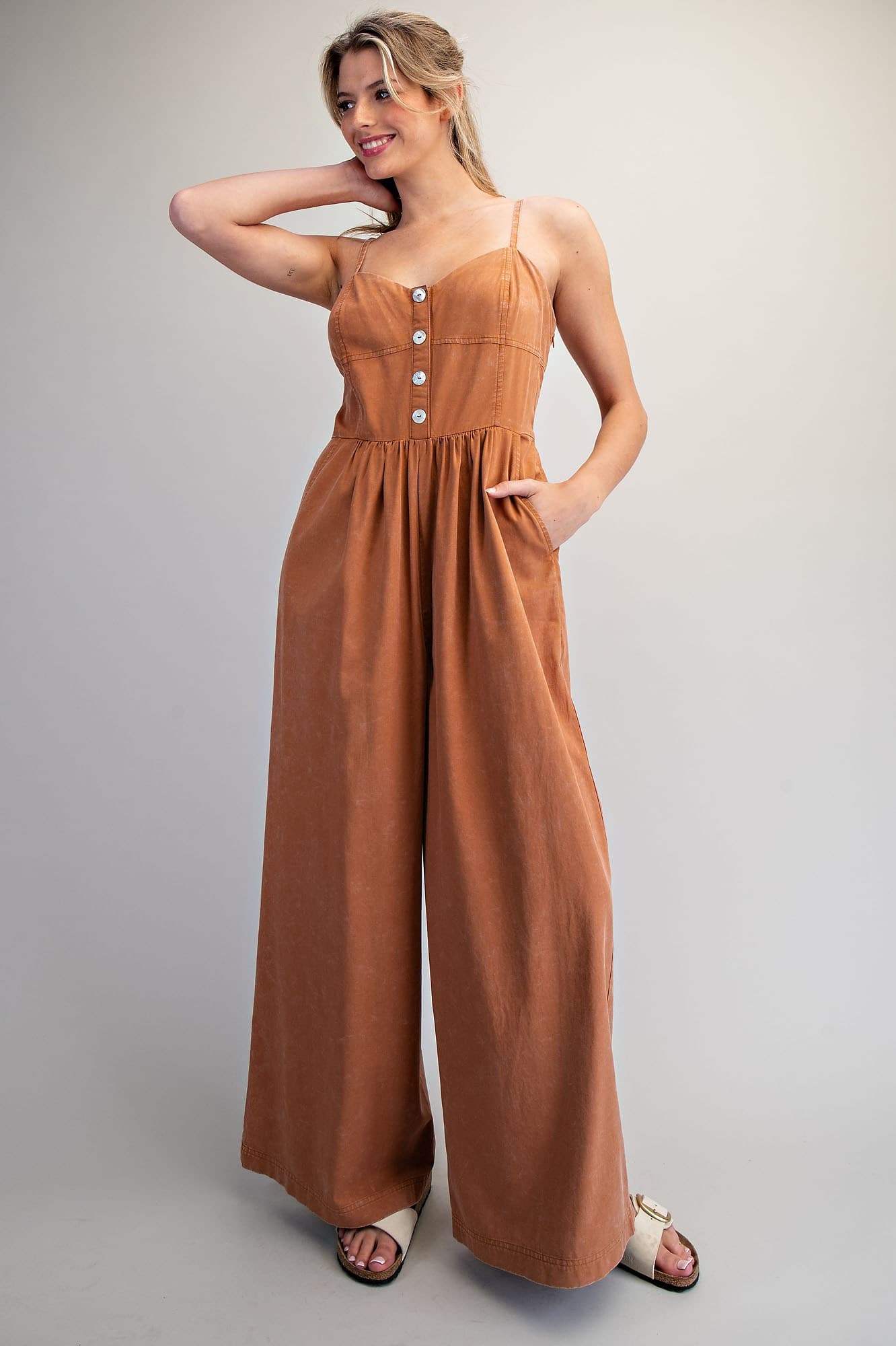 BK16202 - CLAY