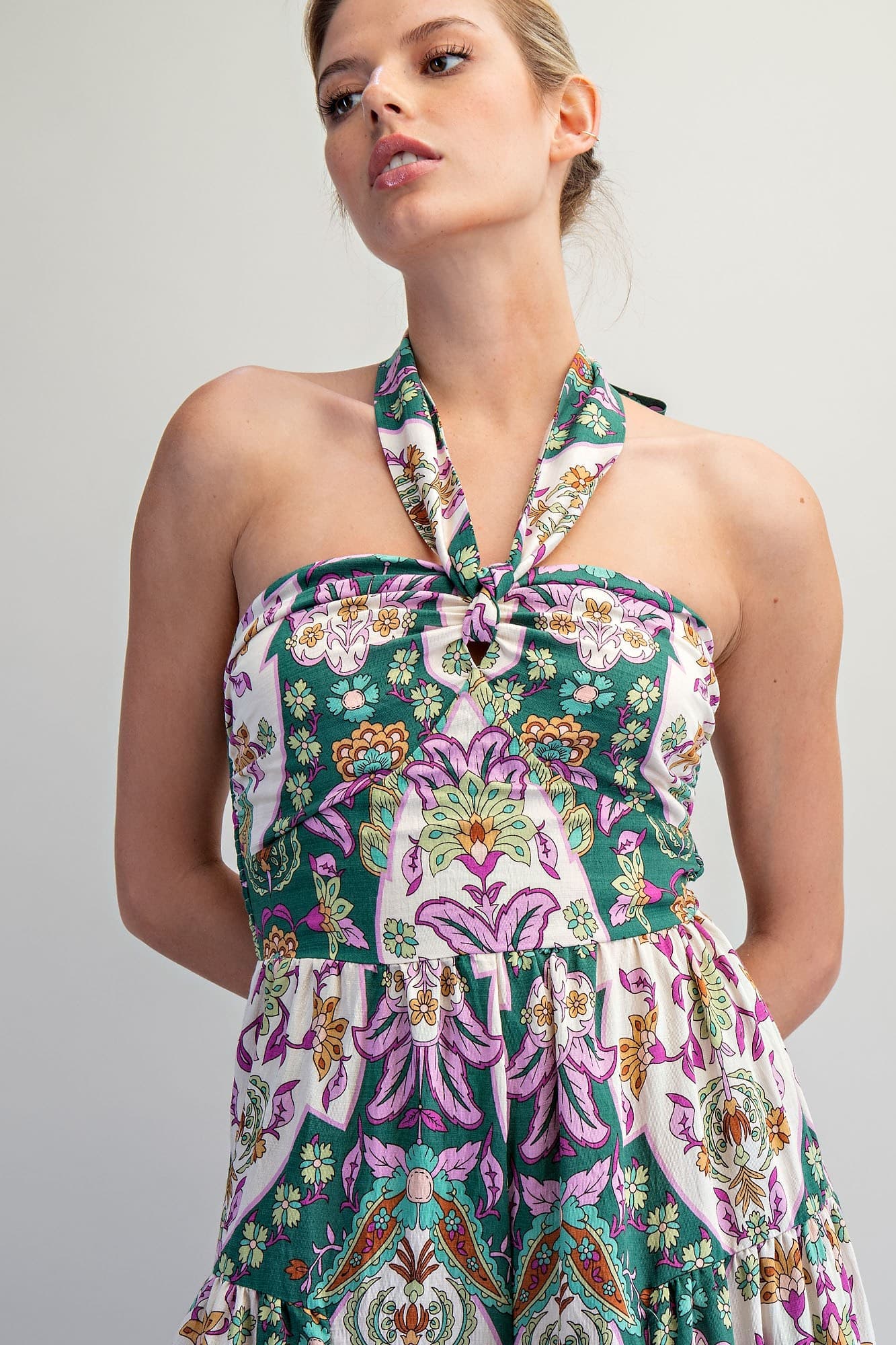 BK16204 - EMERALD GREEN