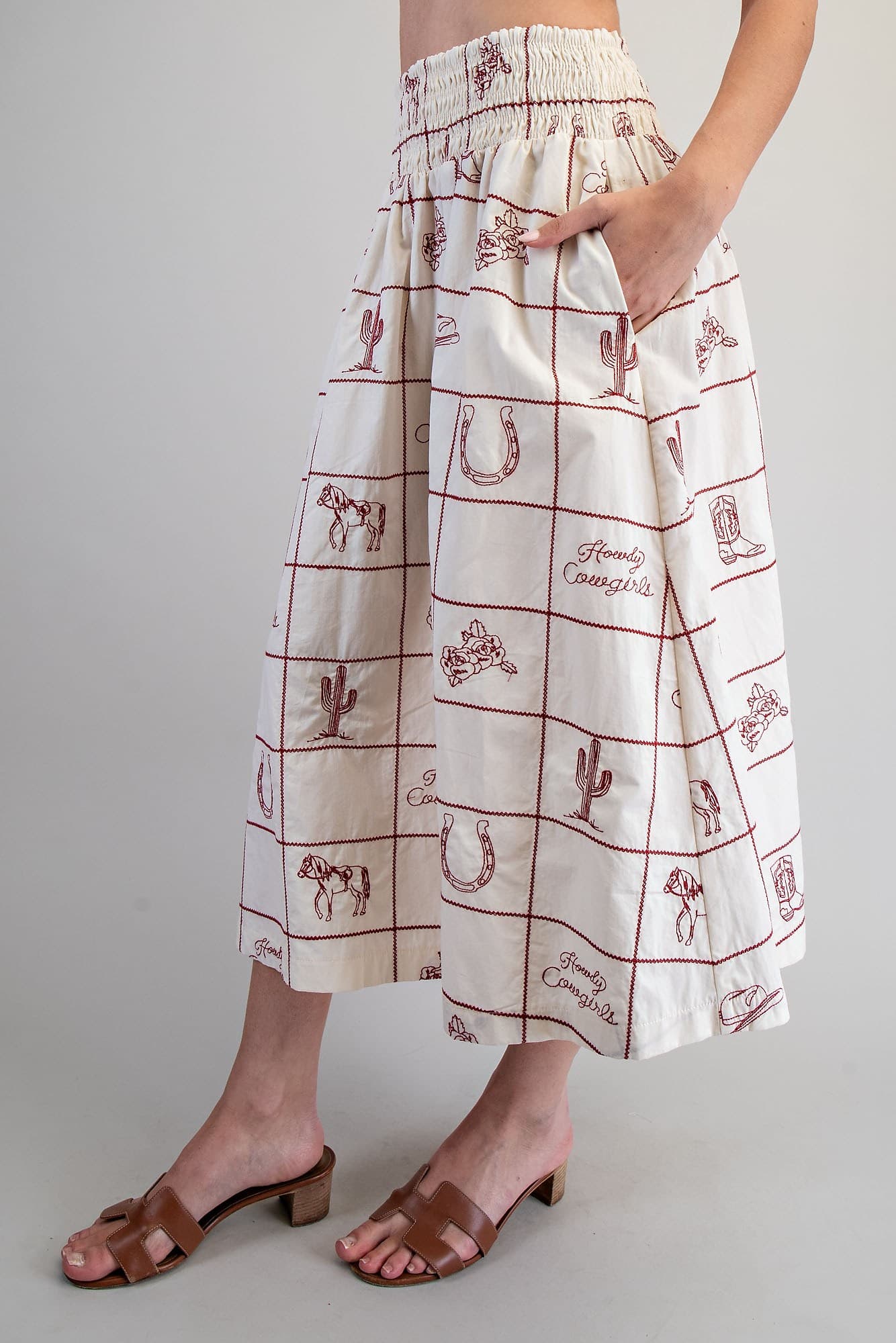 SHS15844 - CHERRY WOOD CREAM