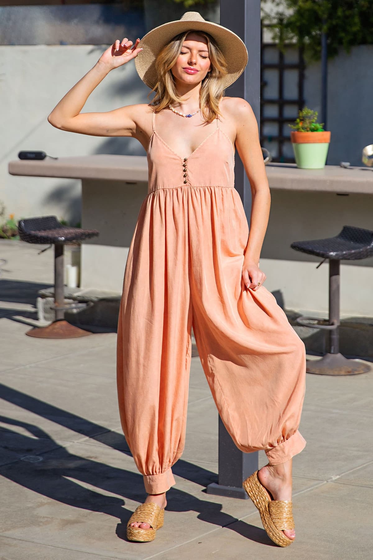 BK16207 - APRICOT
