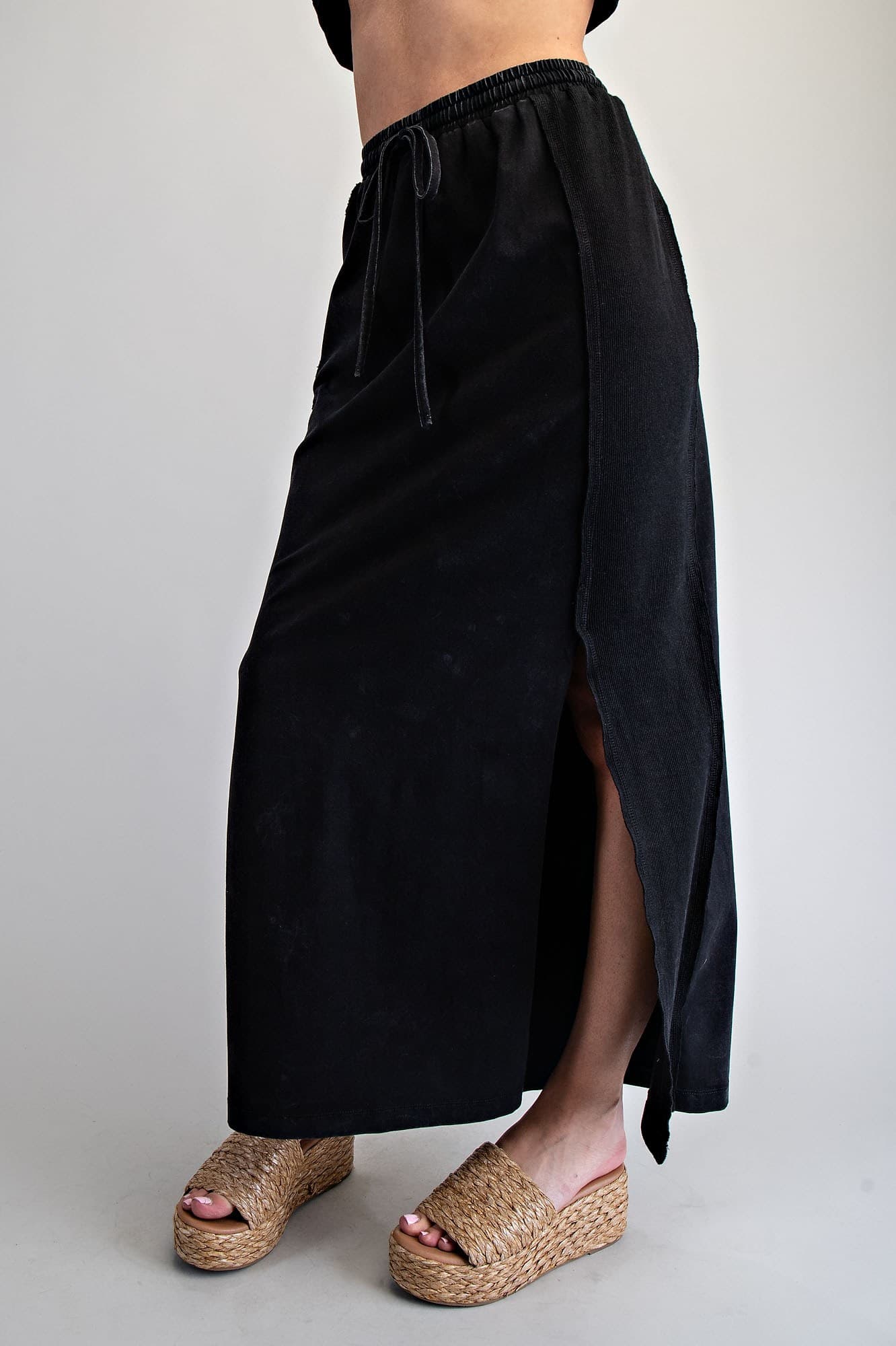 SKS16210 - ASH BLACK